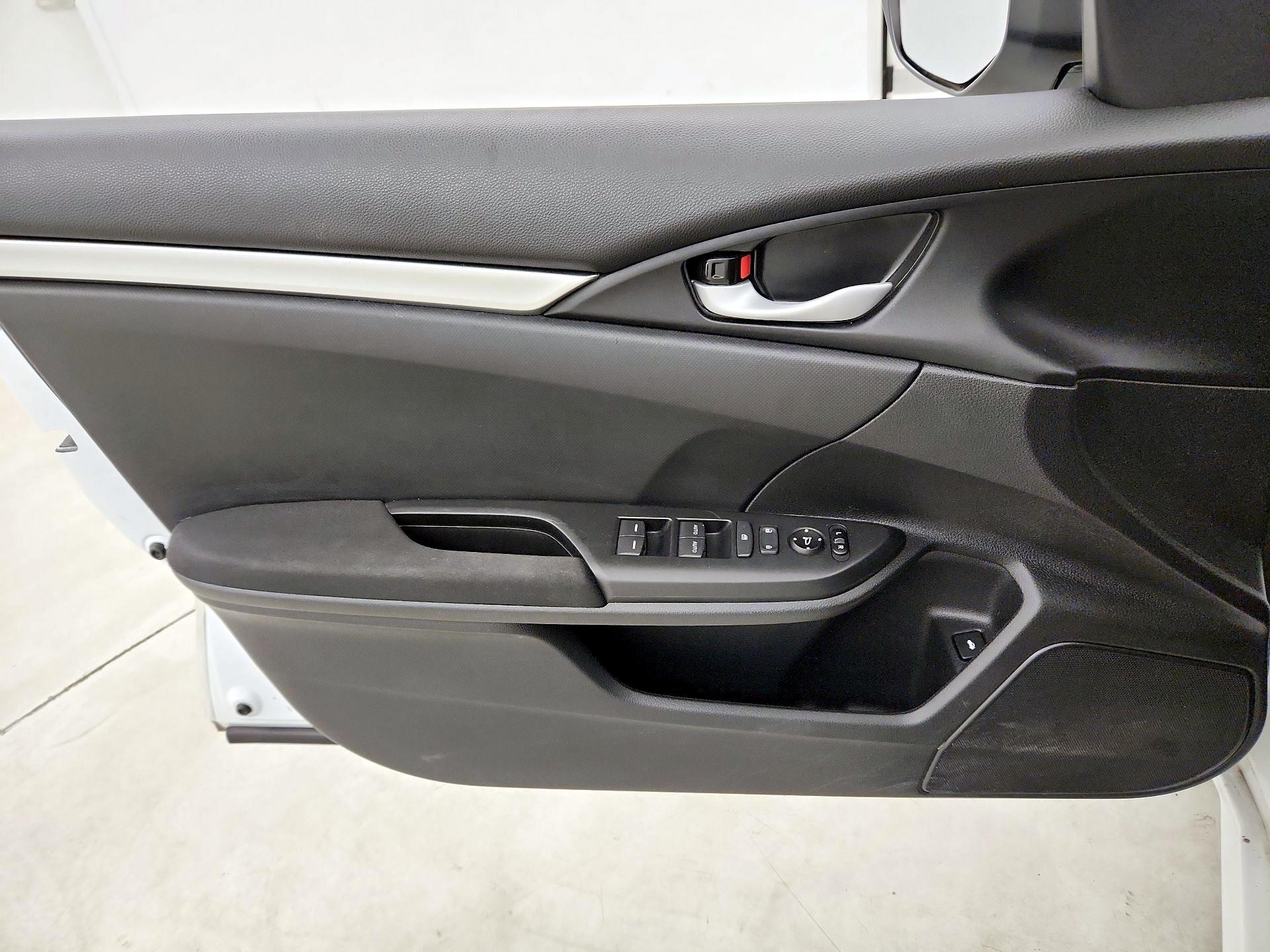 Thumbnail: 2020 Honda Civic - 12