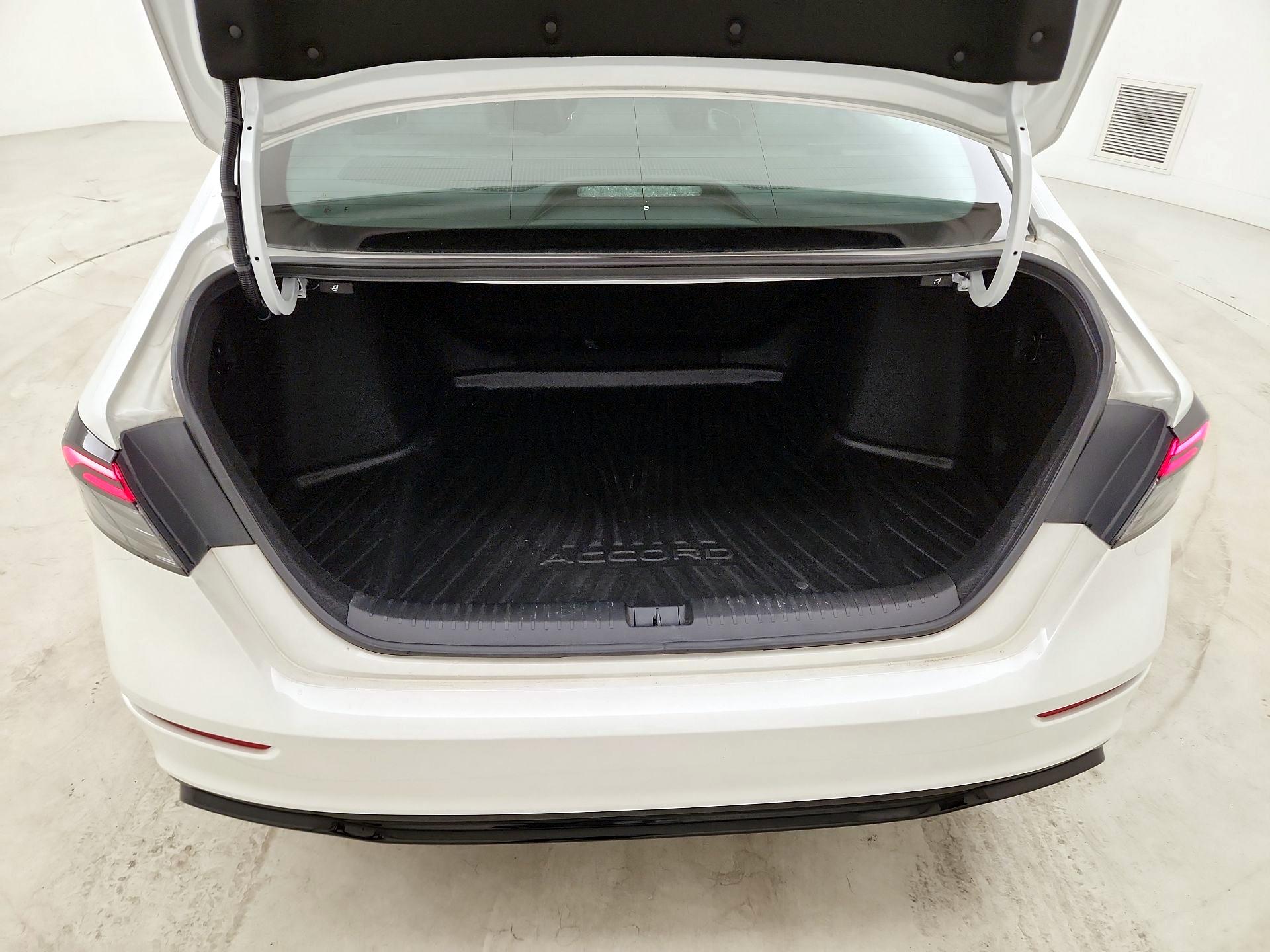 Thumbnail: 2023 Honda Accord - 19