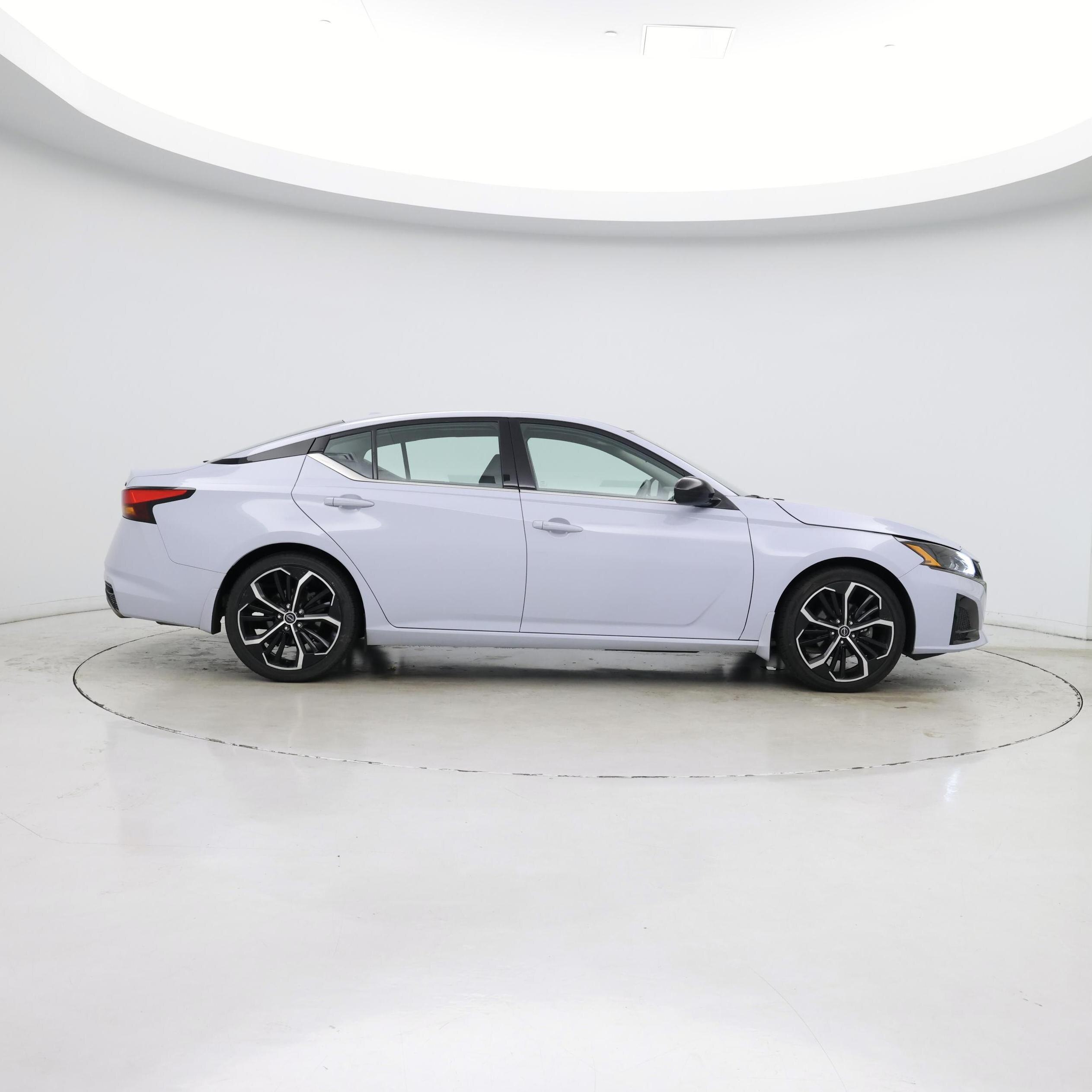 Thumbnail: 2023 Nissan Altima - 7