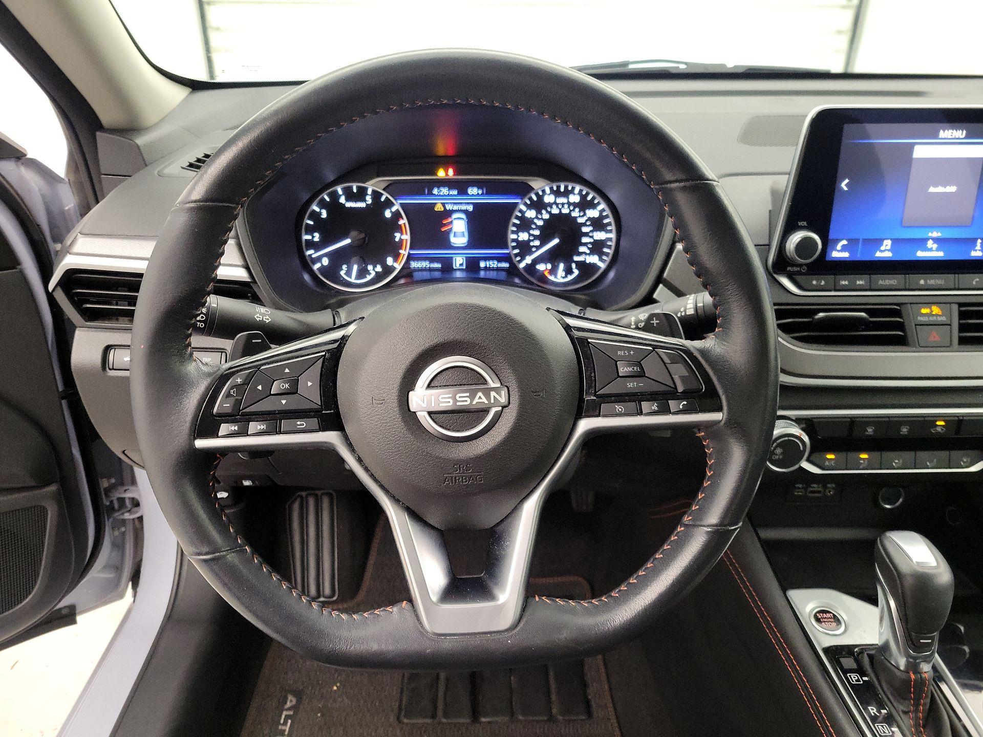 Thumbnail: 2023 Nissan Altima - 10