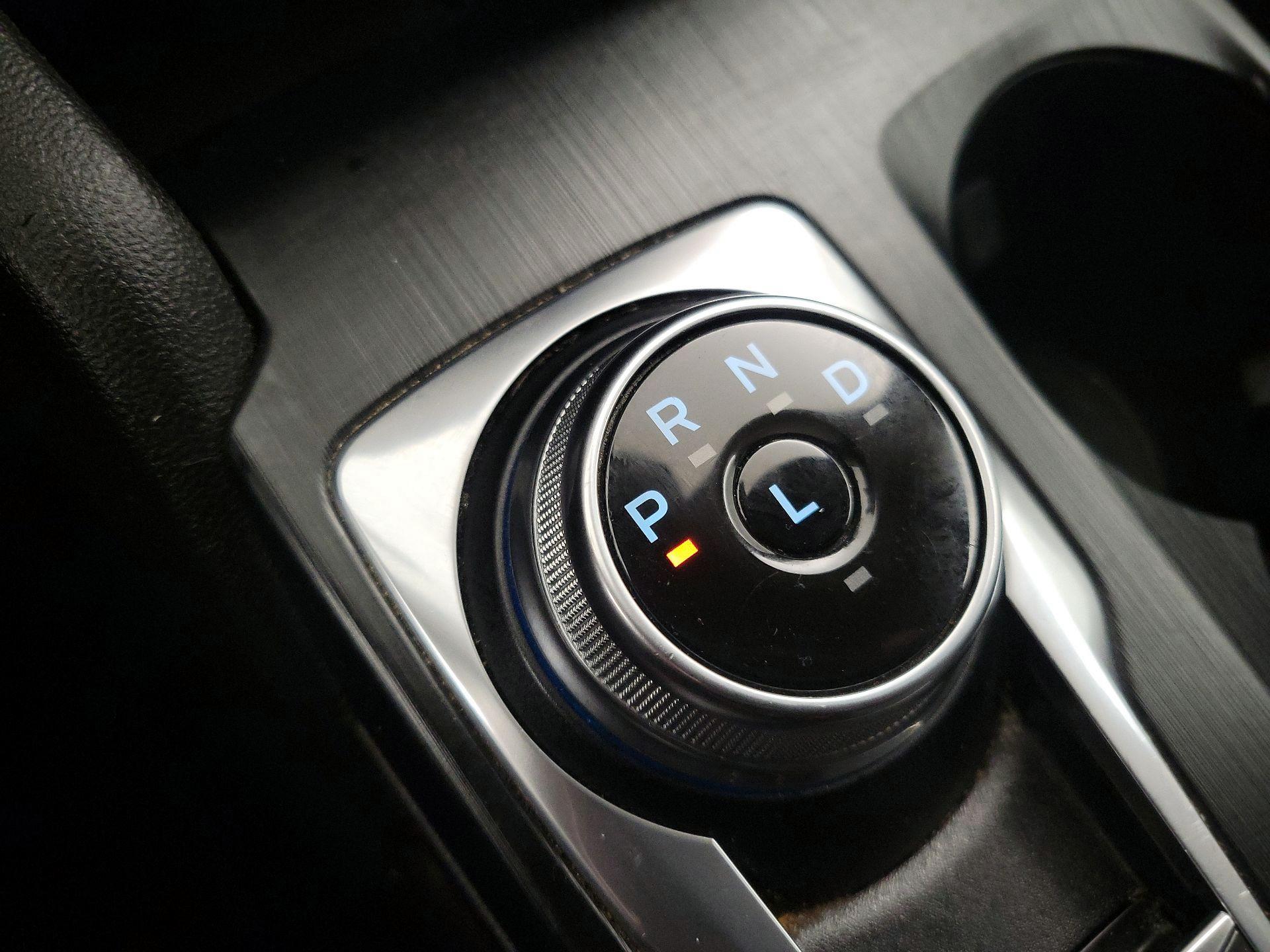 Thumbnail: 2023 Ford Escape - 17