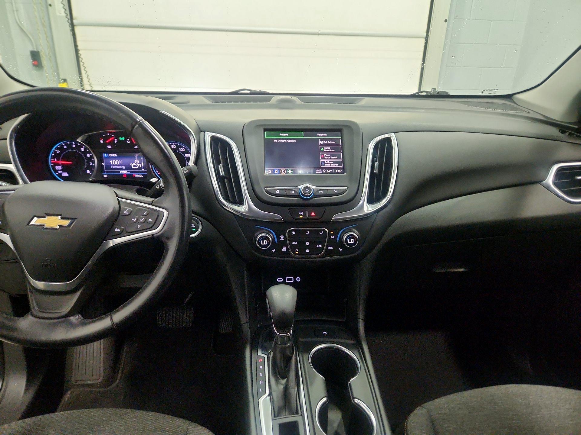 Thumbnail: 2022 Chevrolet Equinox - 9