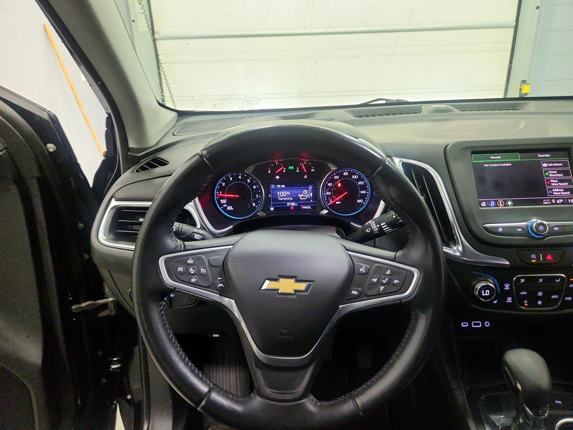 Thumbnail: 2022 Chevrolet Equinox - 10