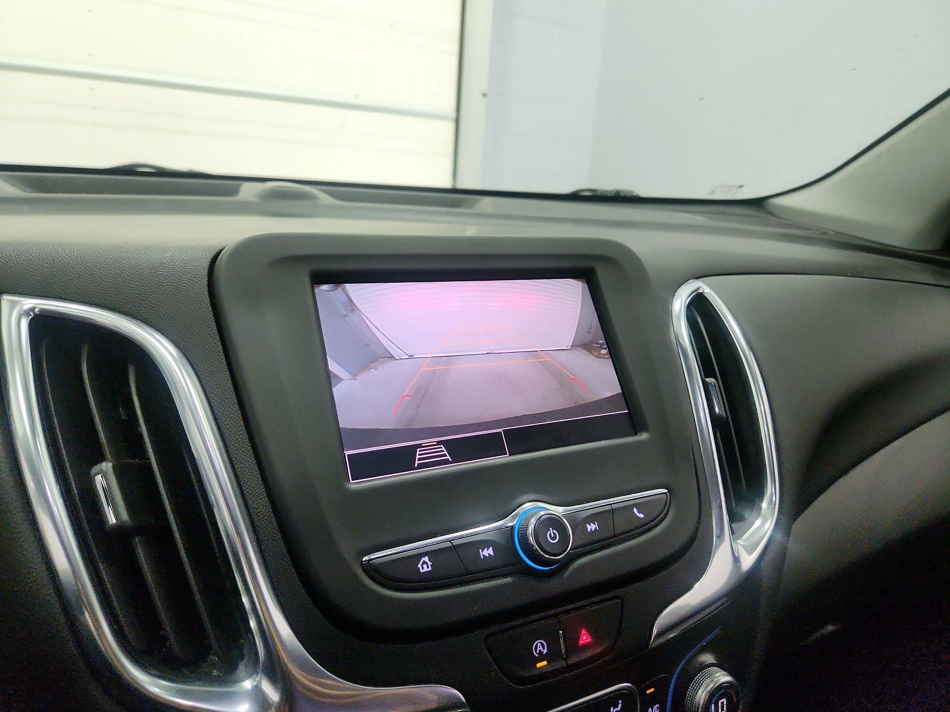 Thumbnail: 2022 Chevrolet Equinox - 14