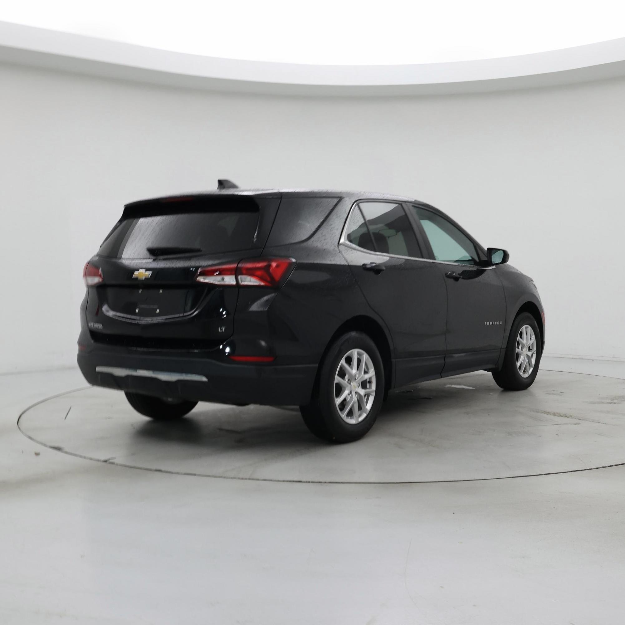 Thumbnail: 2022 Chevrolet Equinox - 8