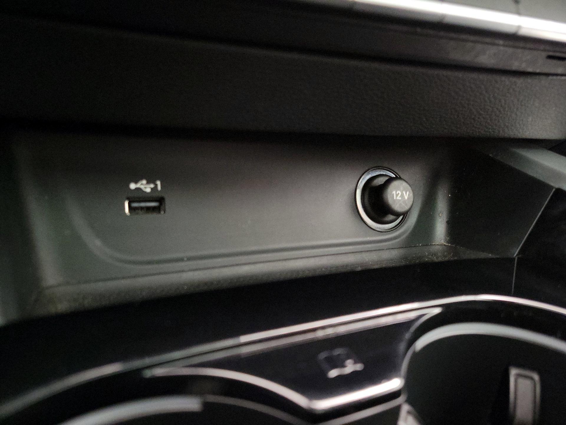 Thumbnail: 2023 Audi A4 - 18