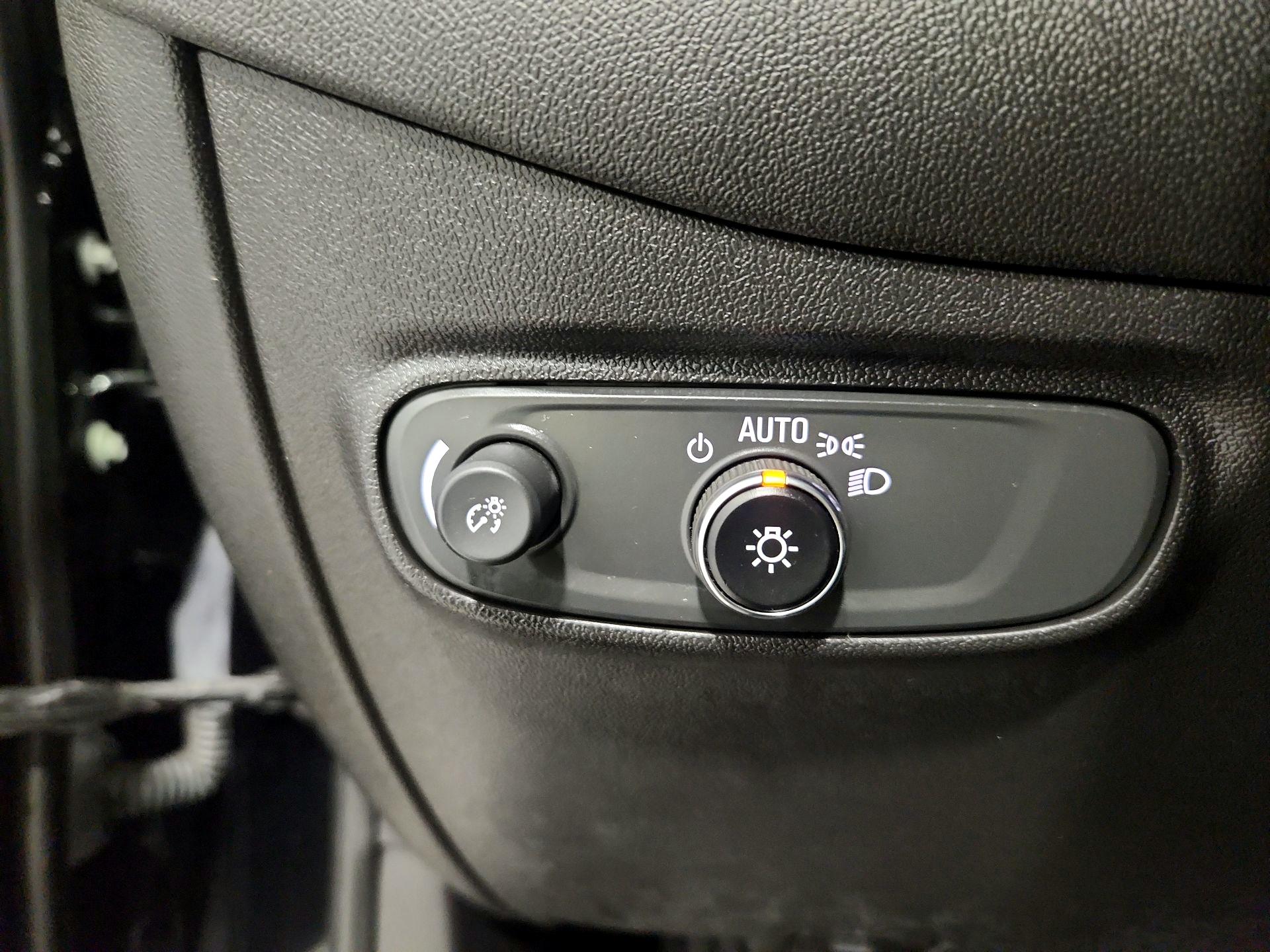 Thumbnail: 2023 Chevrolet Equinox - 13