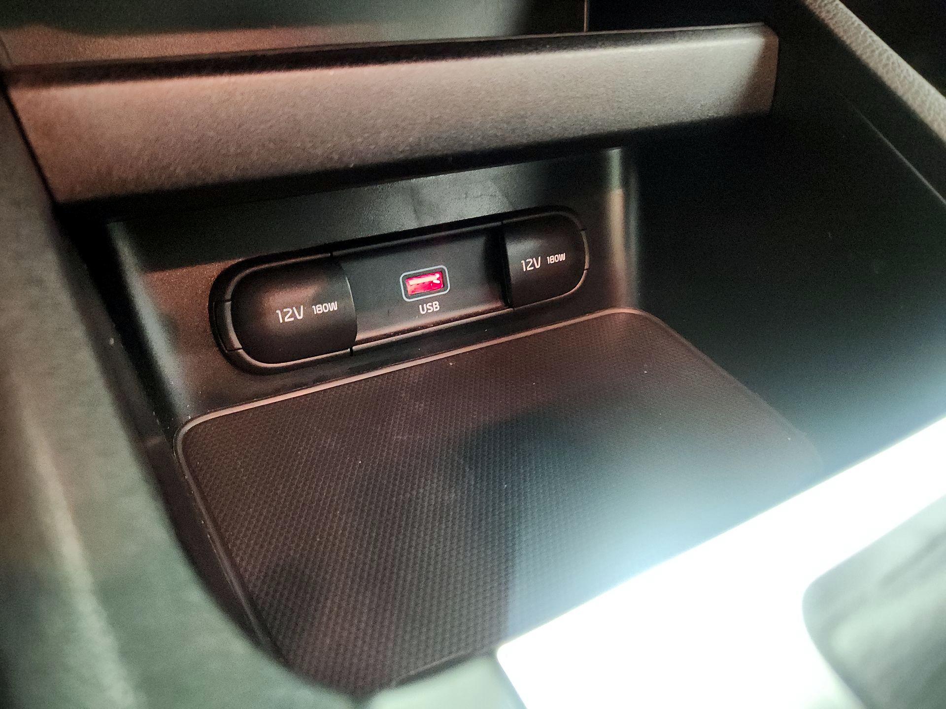 Thumbnail: 2023 Kia Forte - 18