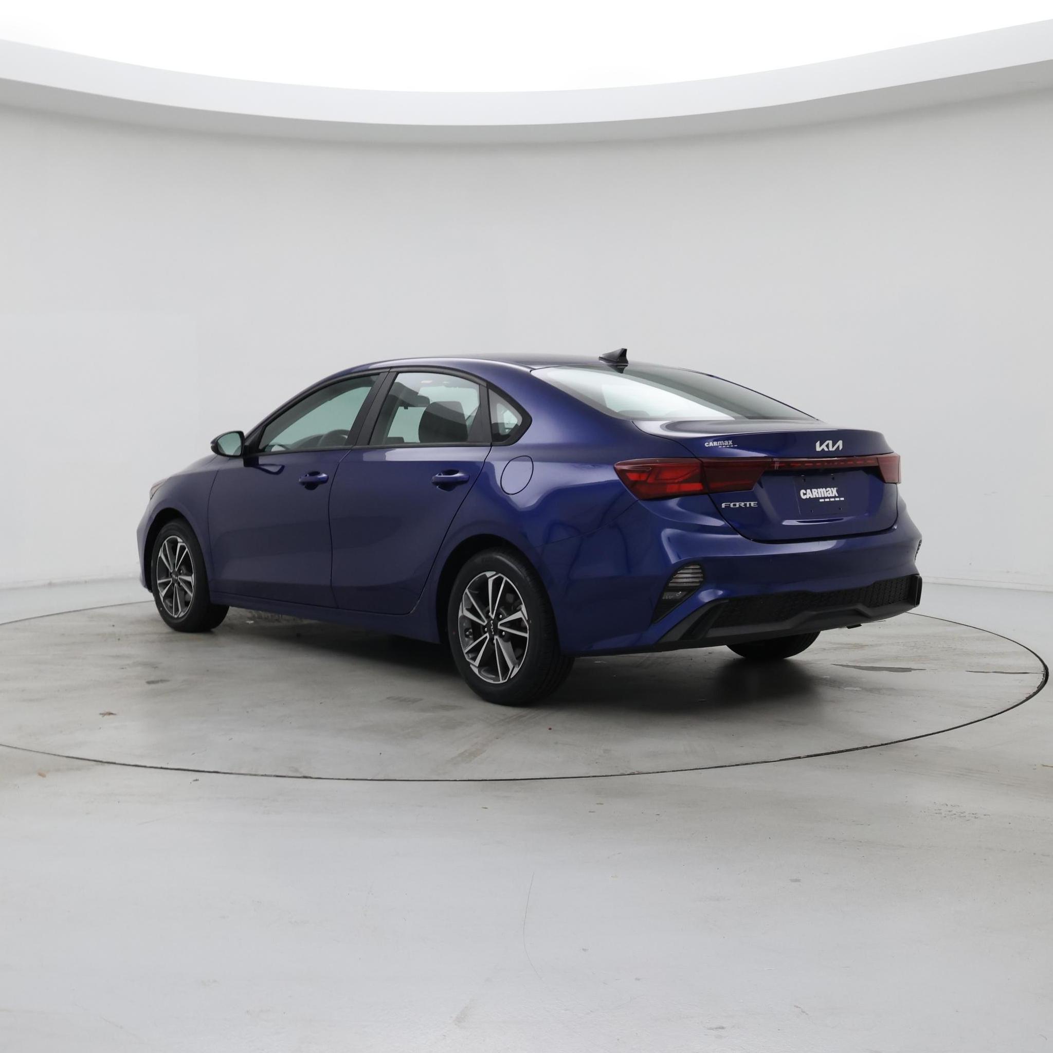 Thumbnail: 2023 Kia Forte - 2