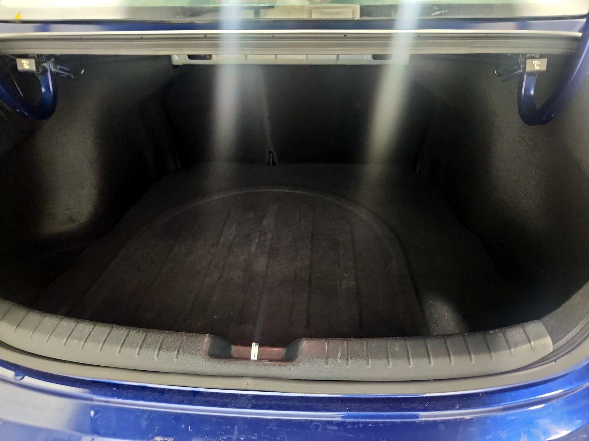 Thumbnail: 2023 Kia Forte - 20