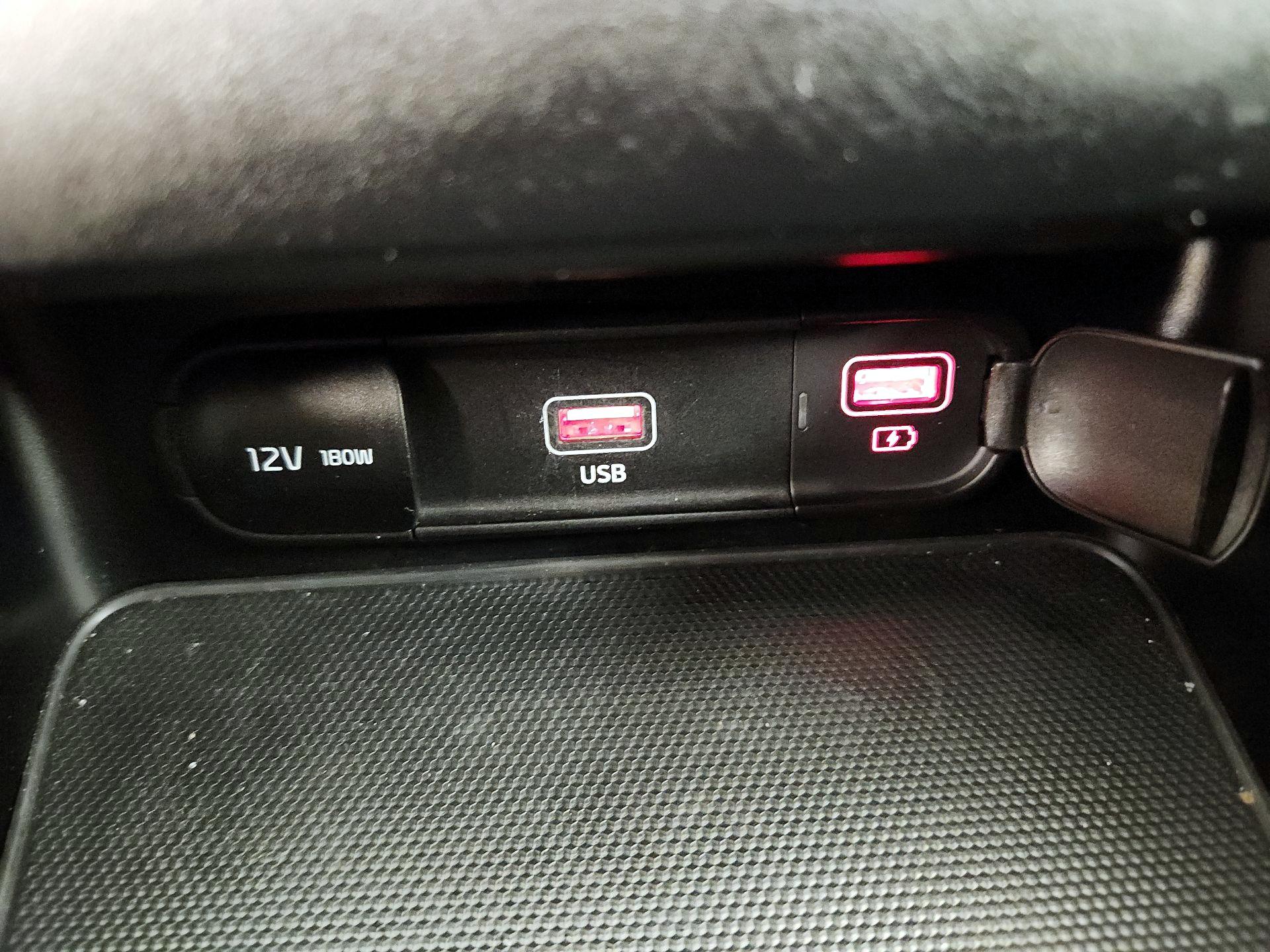 Thumbnail: 2023 Kia Forte - 19