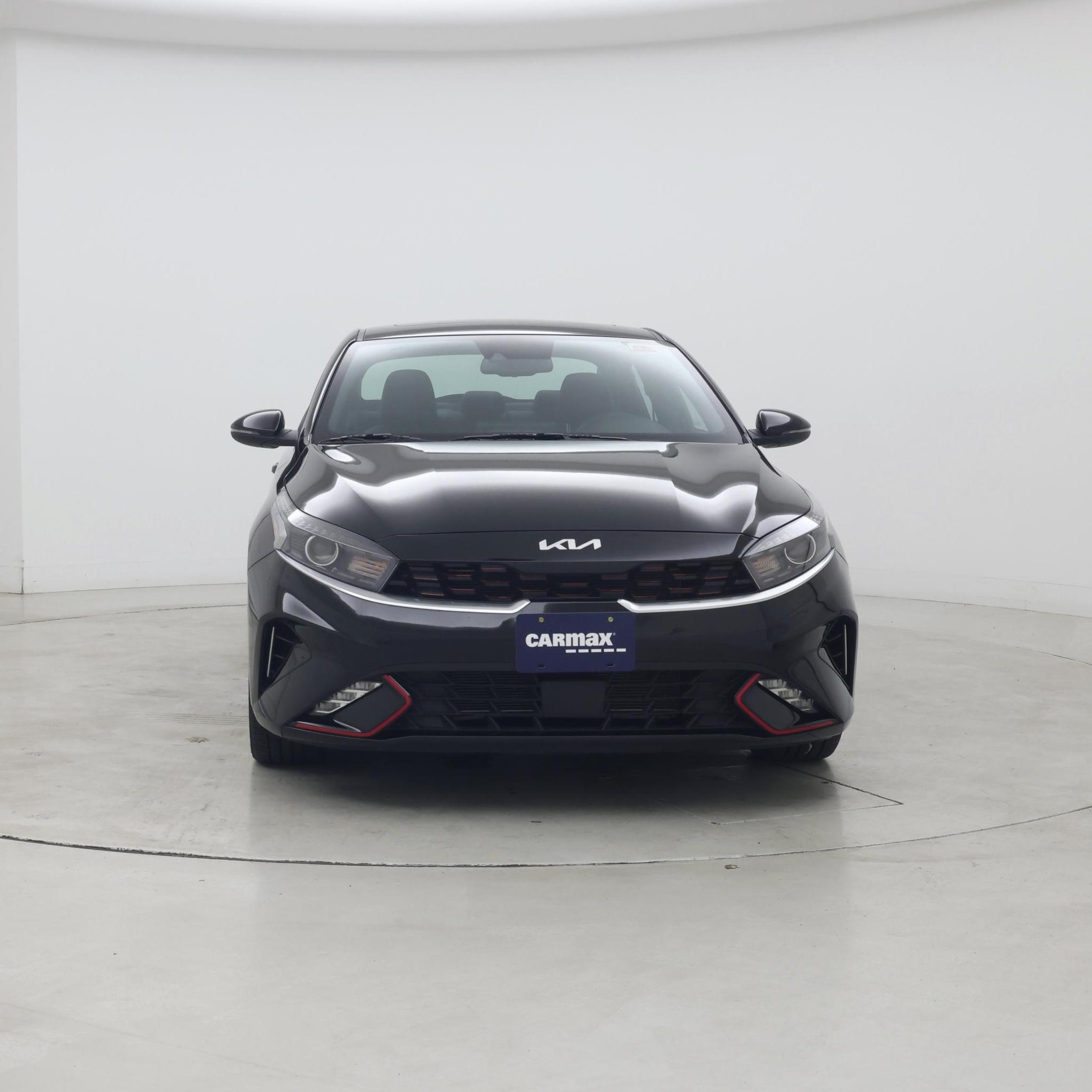 Thumbnail: 2023 Kia Forte - 5