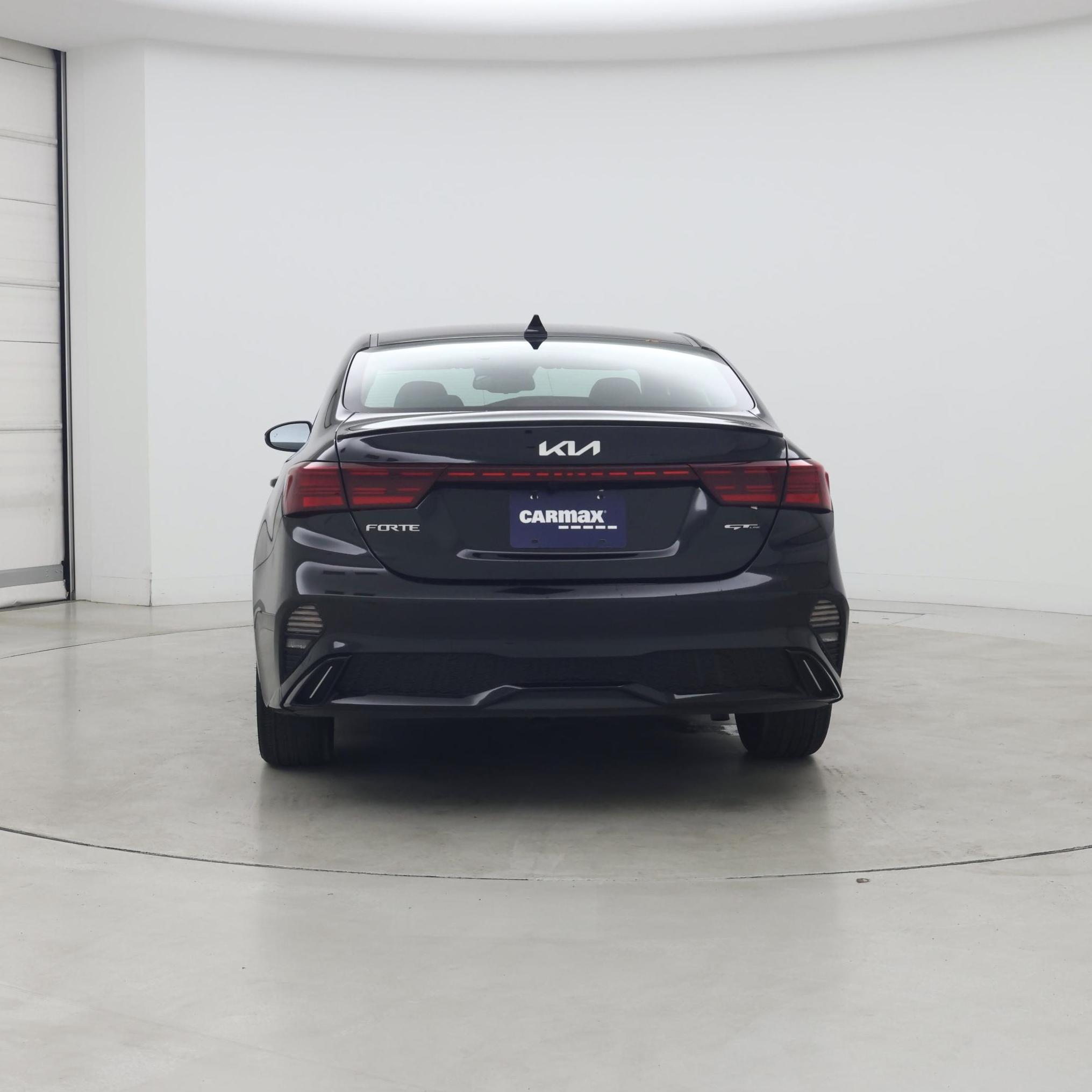 Thumbnail: 2023 Kia Forte - 6