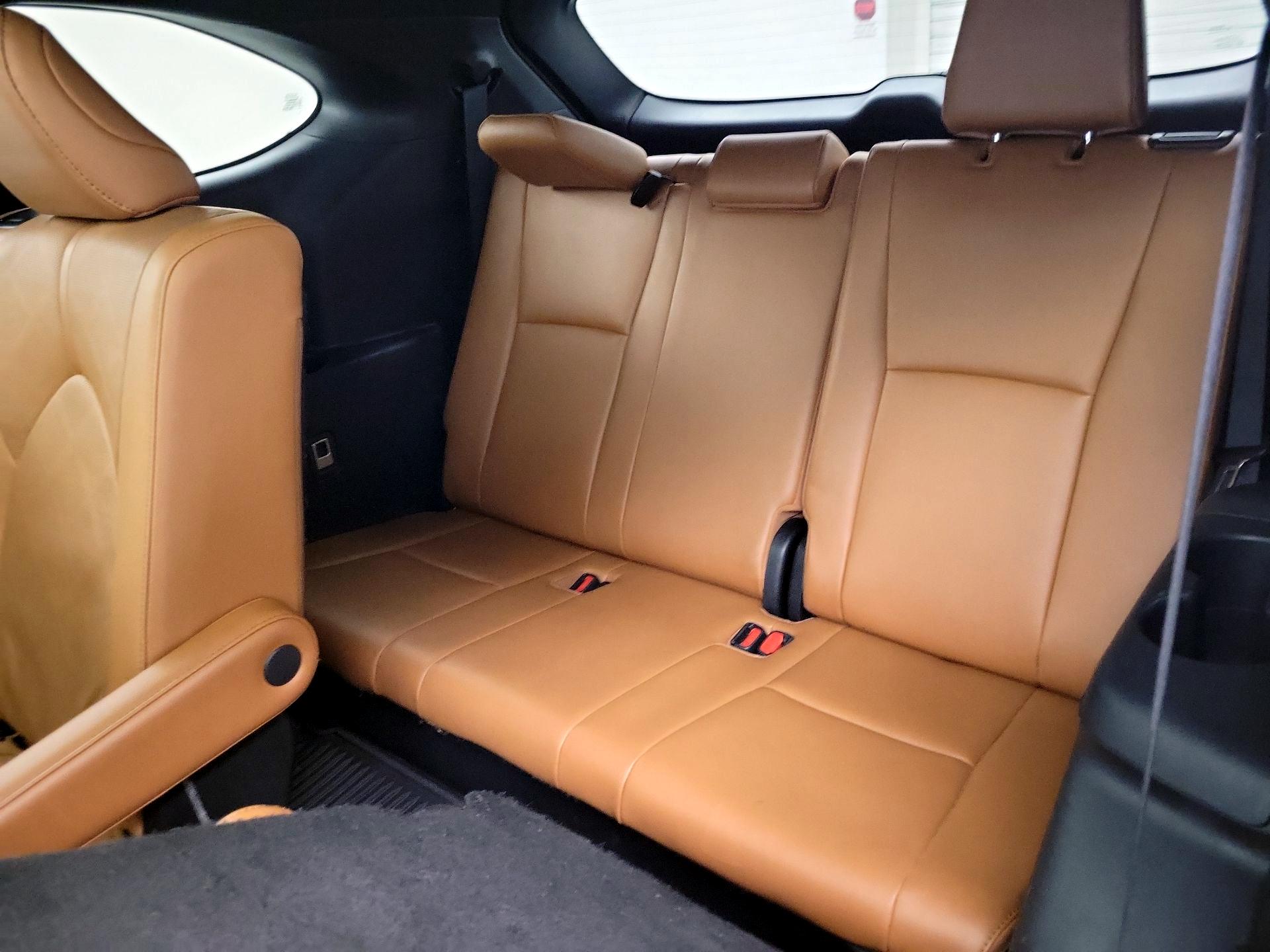 Thumbnail: 2021 Toyota Highlander - 20