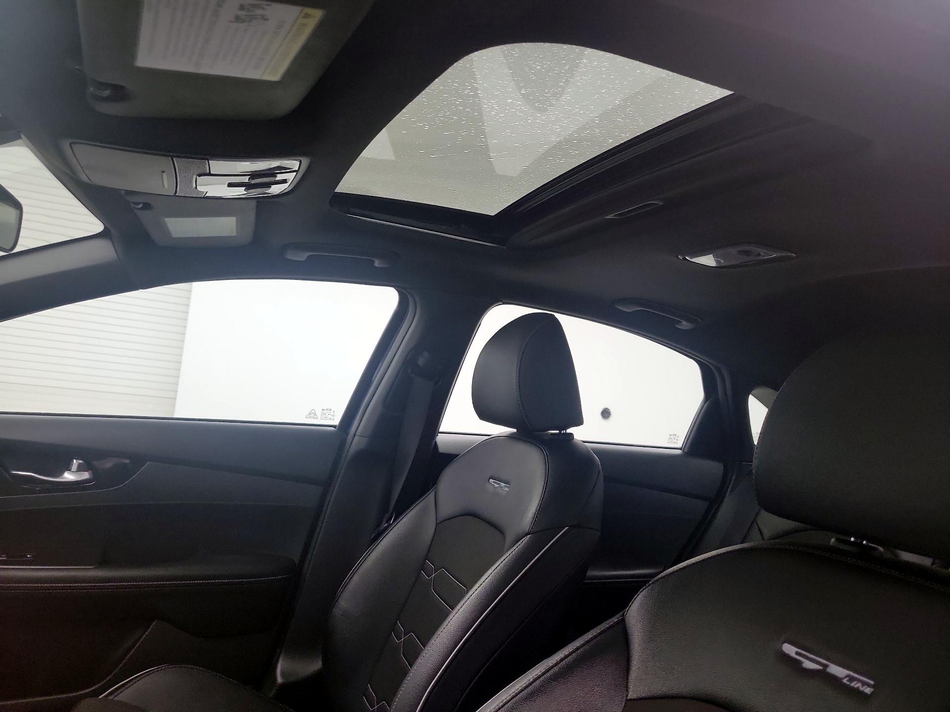 Thumbnail: 2021 Kia Forte - 17