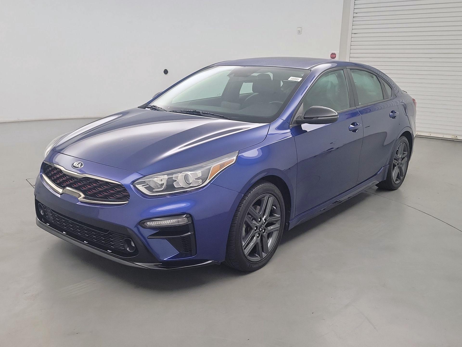 Thumbnail: 2021 Kia Forte - 3