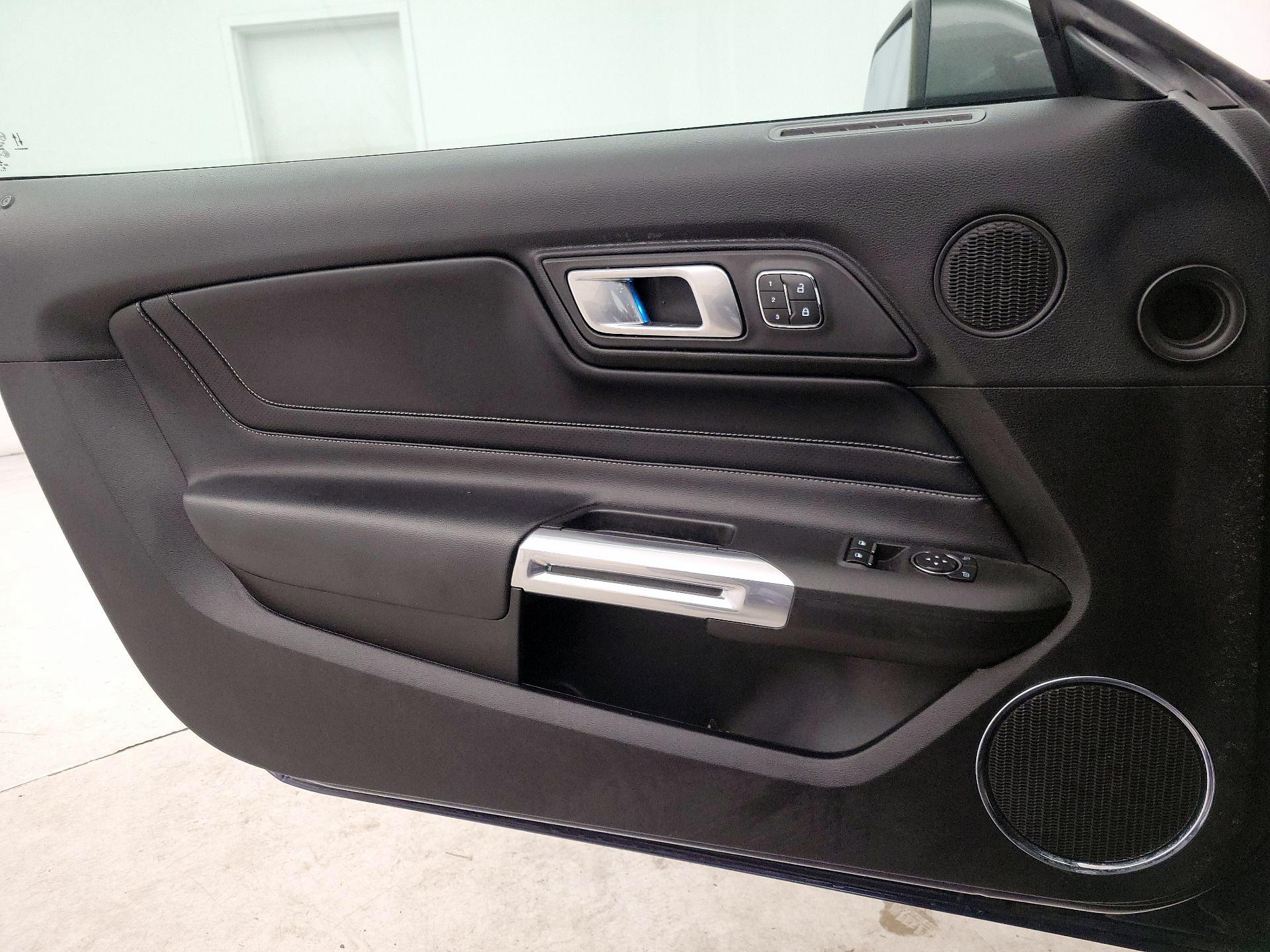 Thumbnail: 2020 Ford Mustang - 12