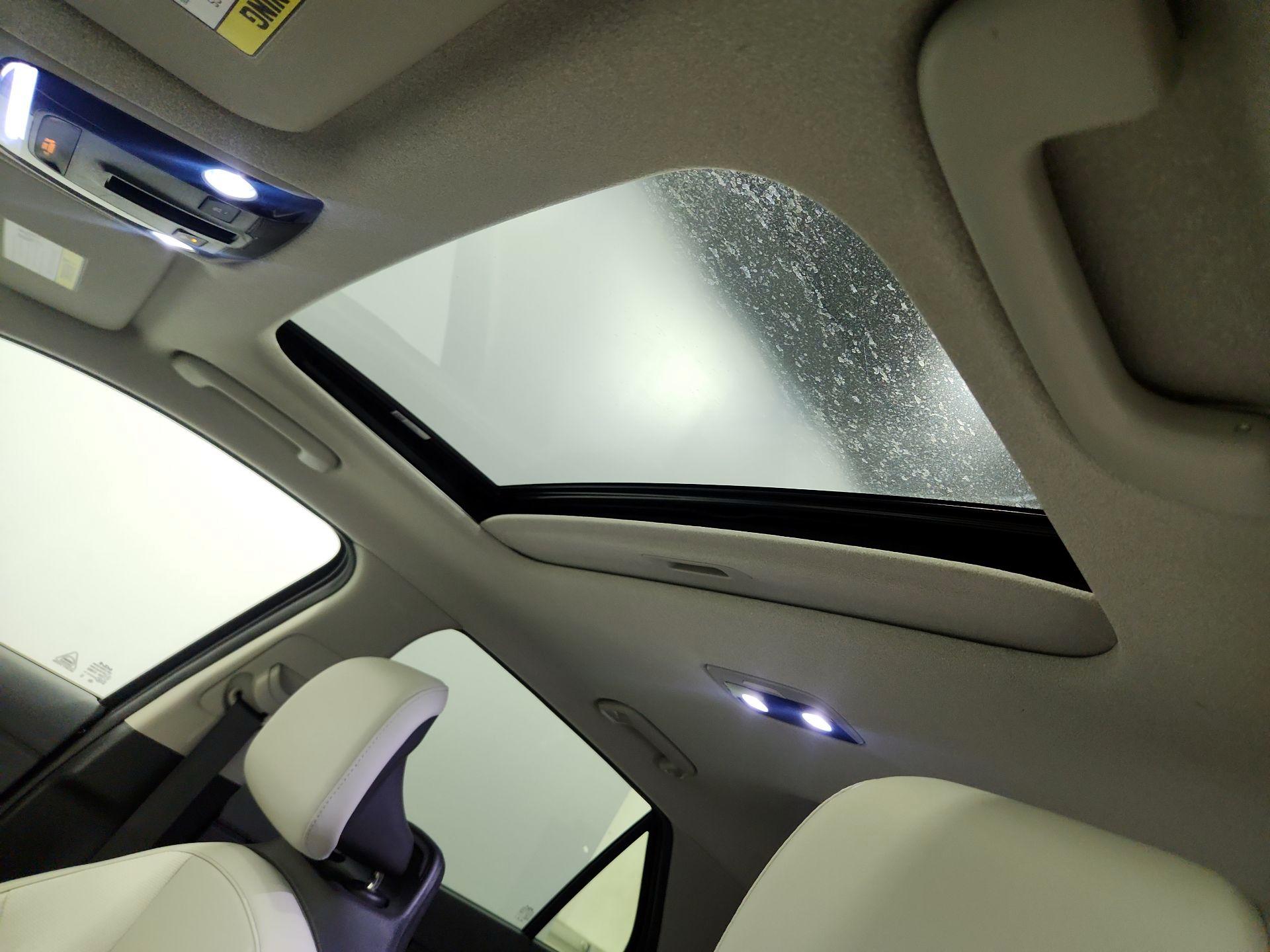 Thumbnail: 2023 Kia Niro - 19