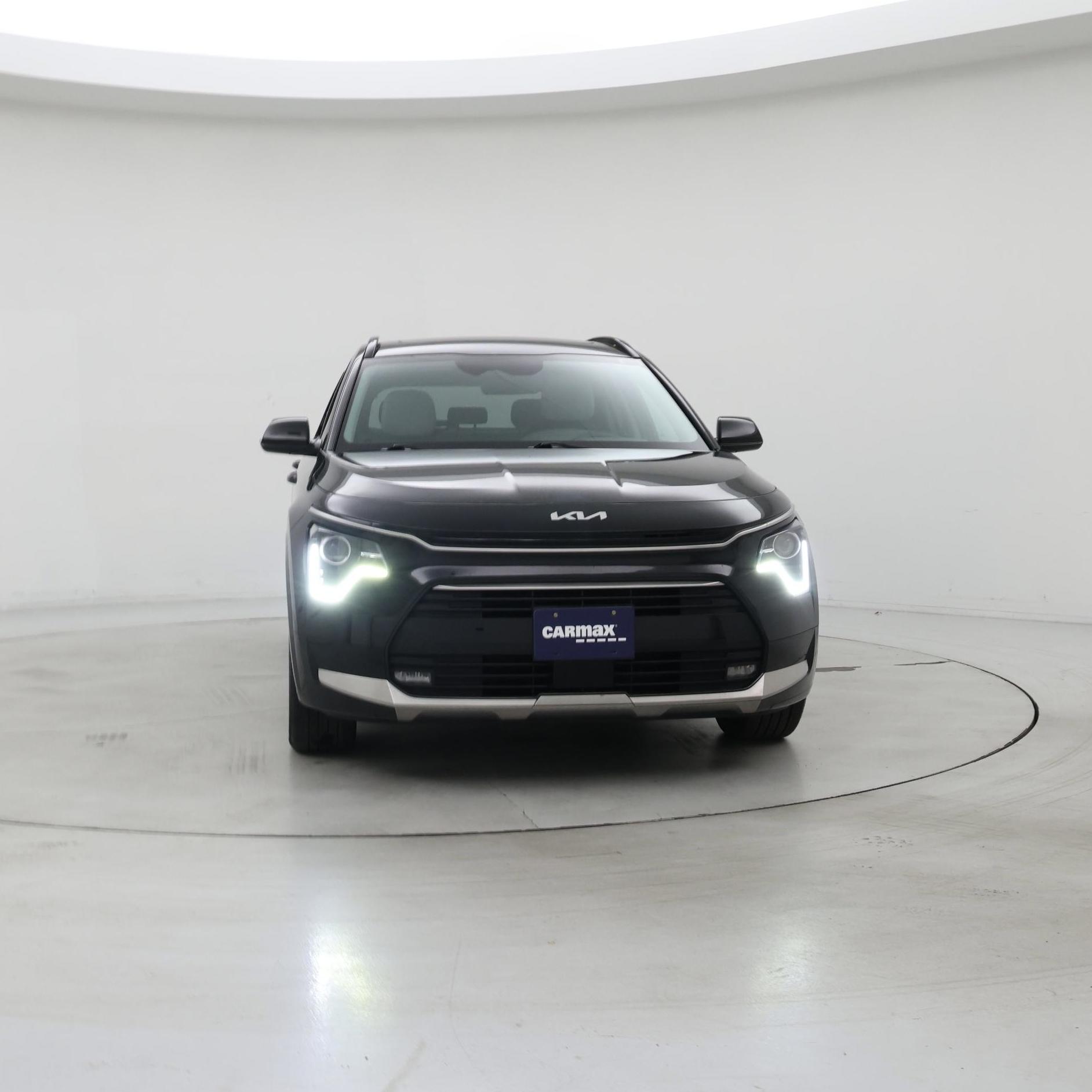 Thumbnail: 2023 Kia Niro - 5