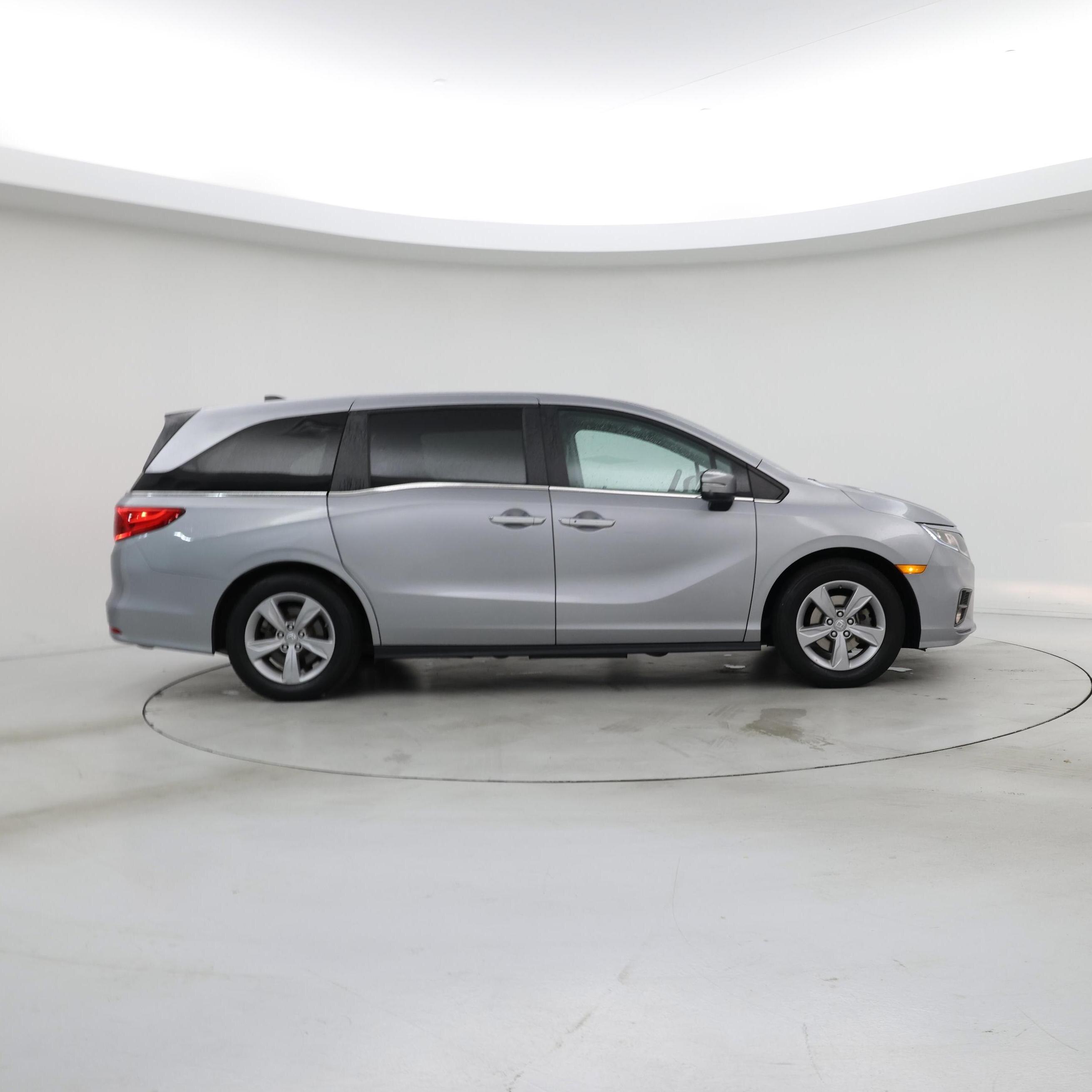 Thumbnail: 2020 Honda Odyssey - 7