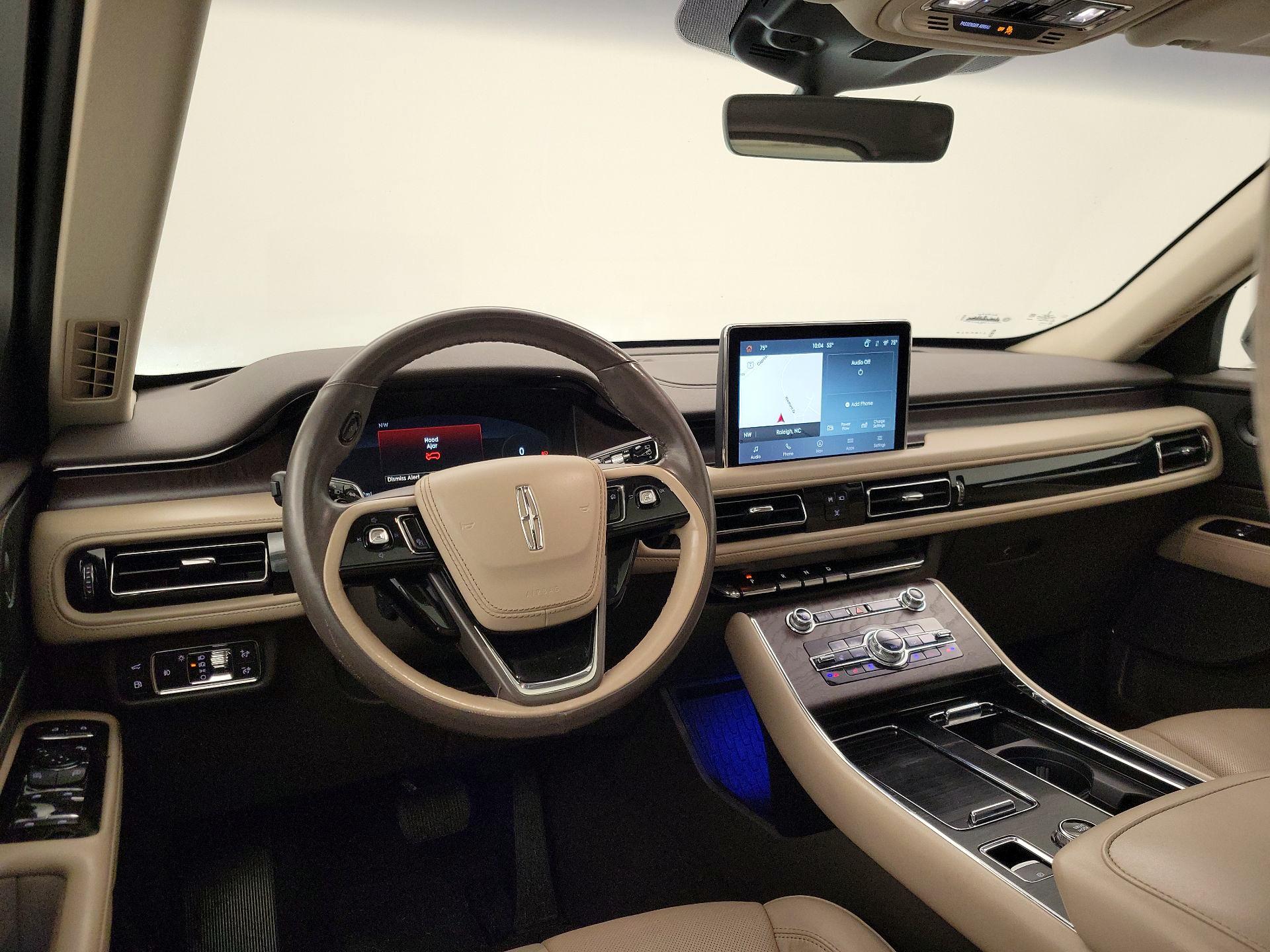 Thumbnail: 2022 Lincoln Aviator - 9