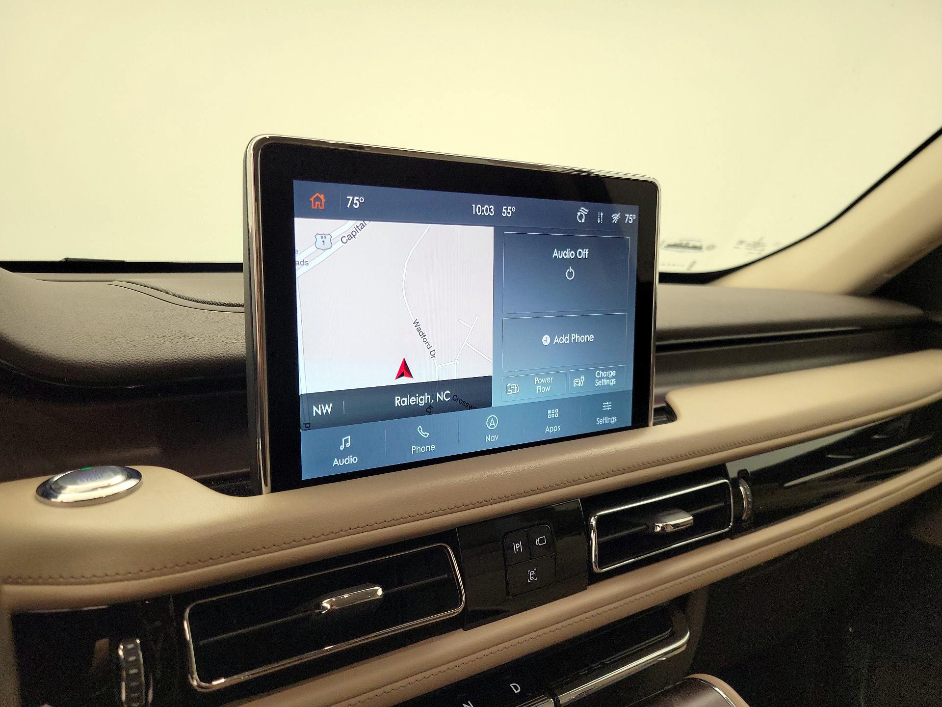 Thumbnail: 2022 Lincoln Aviator - 15