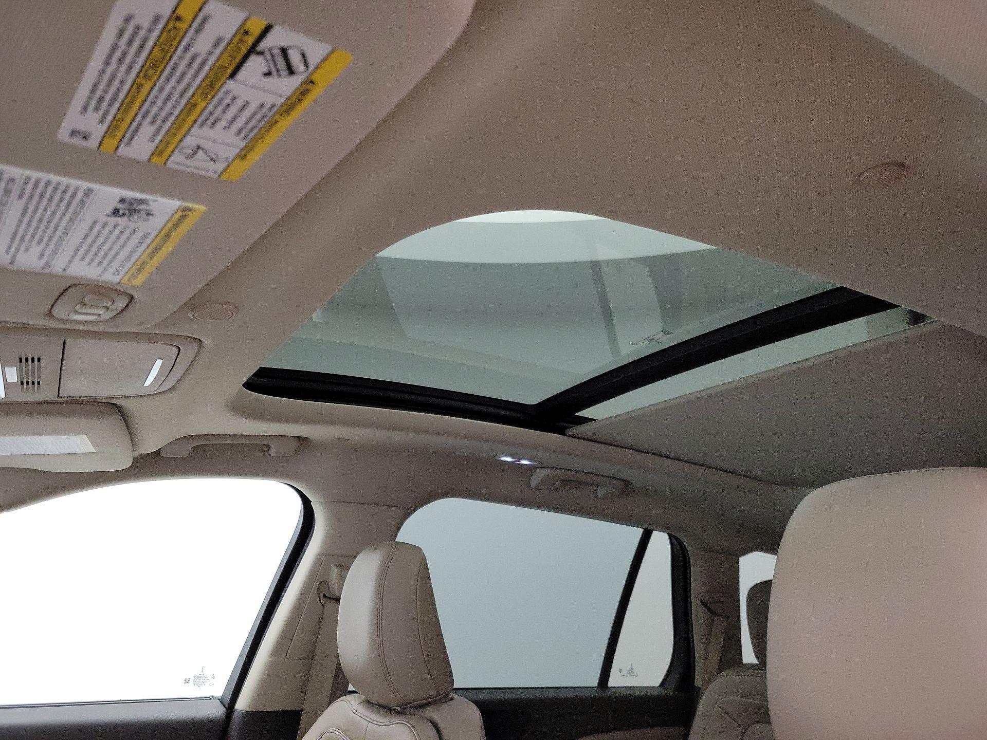 Thumbnail: 2022 Lincoln Aviator - 19