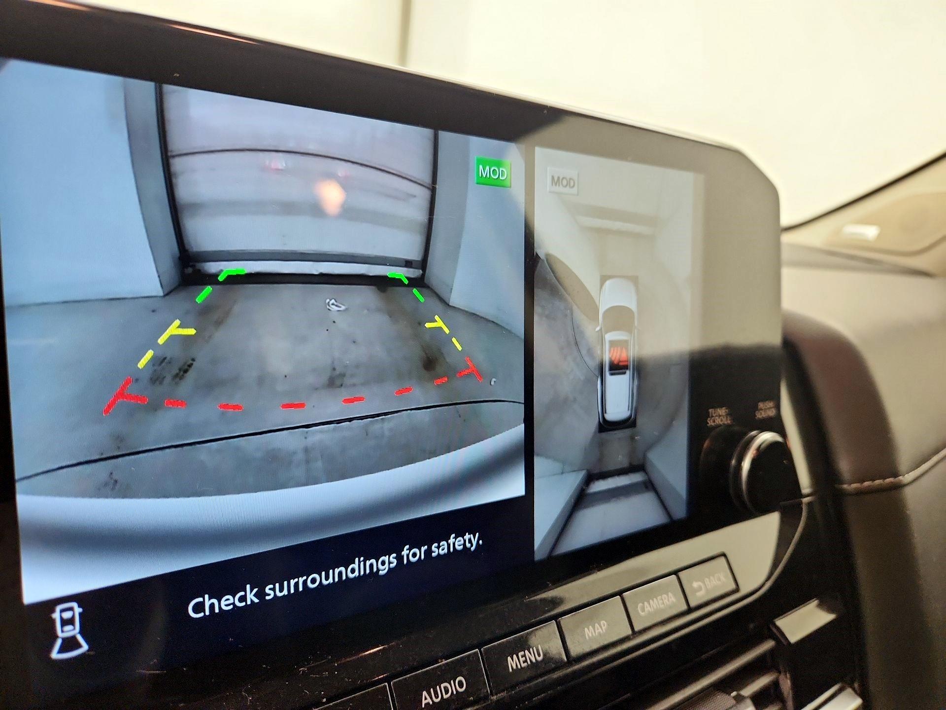 Thumbnail: 2023 Nissan Pathfinder - 13