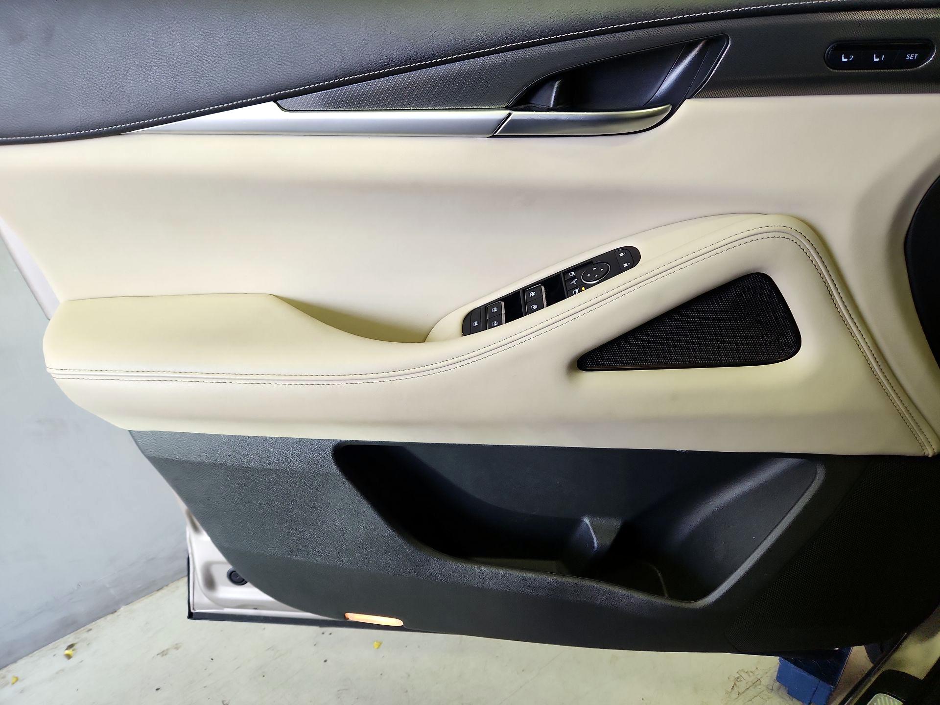 Thumbnail: 2023 INFINITI QX60 - 12