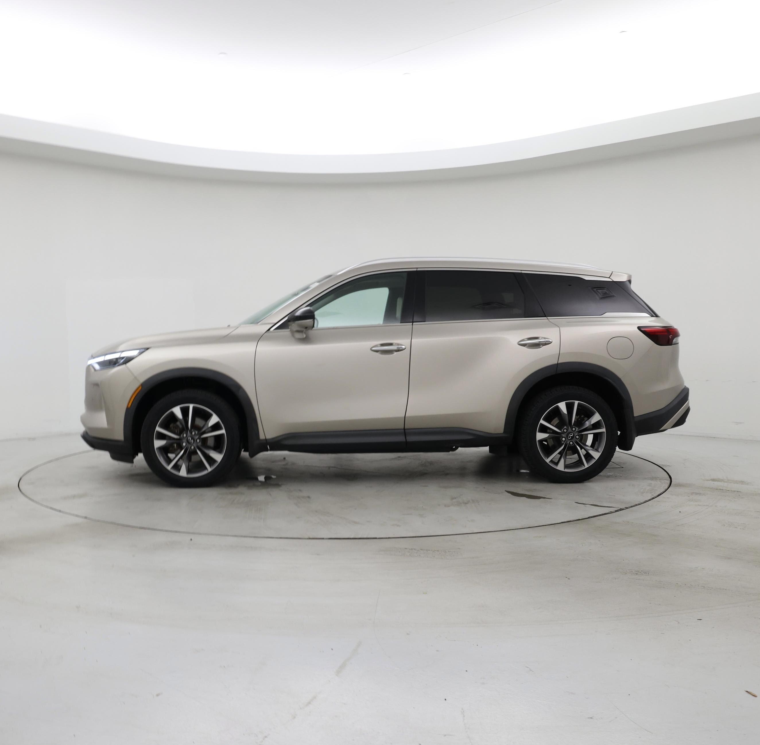 Thumbnail: 2023 INFINITI QX60 - 3