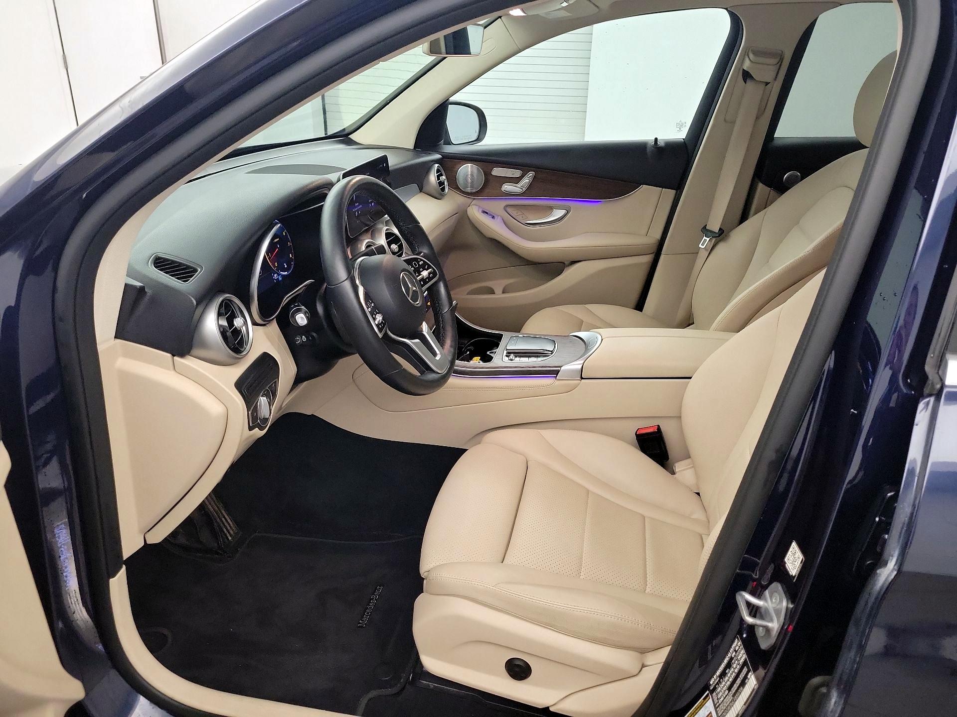 Thumbnail: 2020 Mercedes-Benz GLC - 9