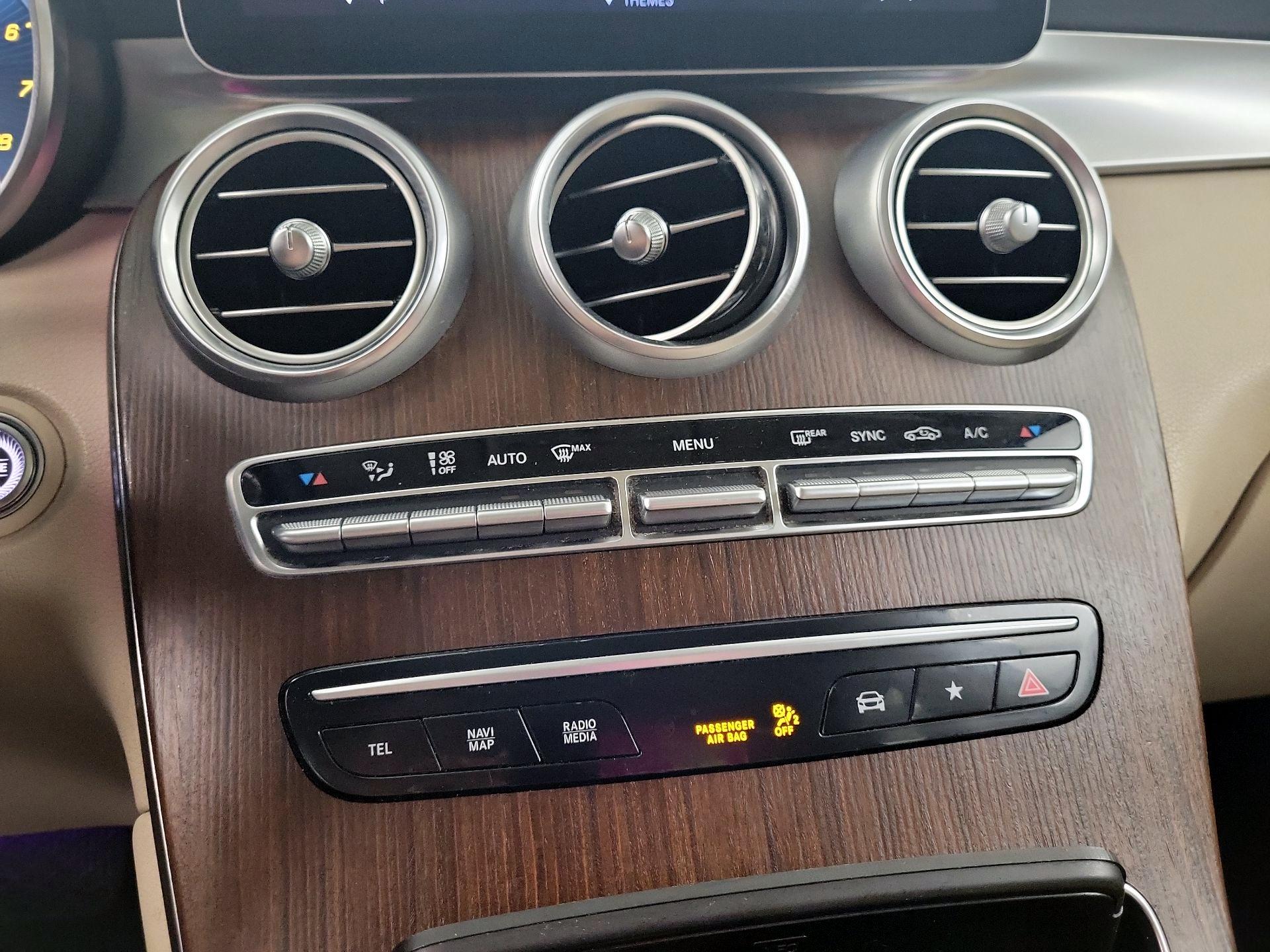 Thumbnail: 2020 Mercedes-Benz GLC - 14