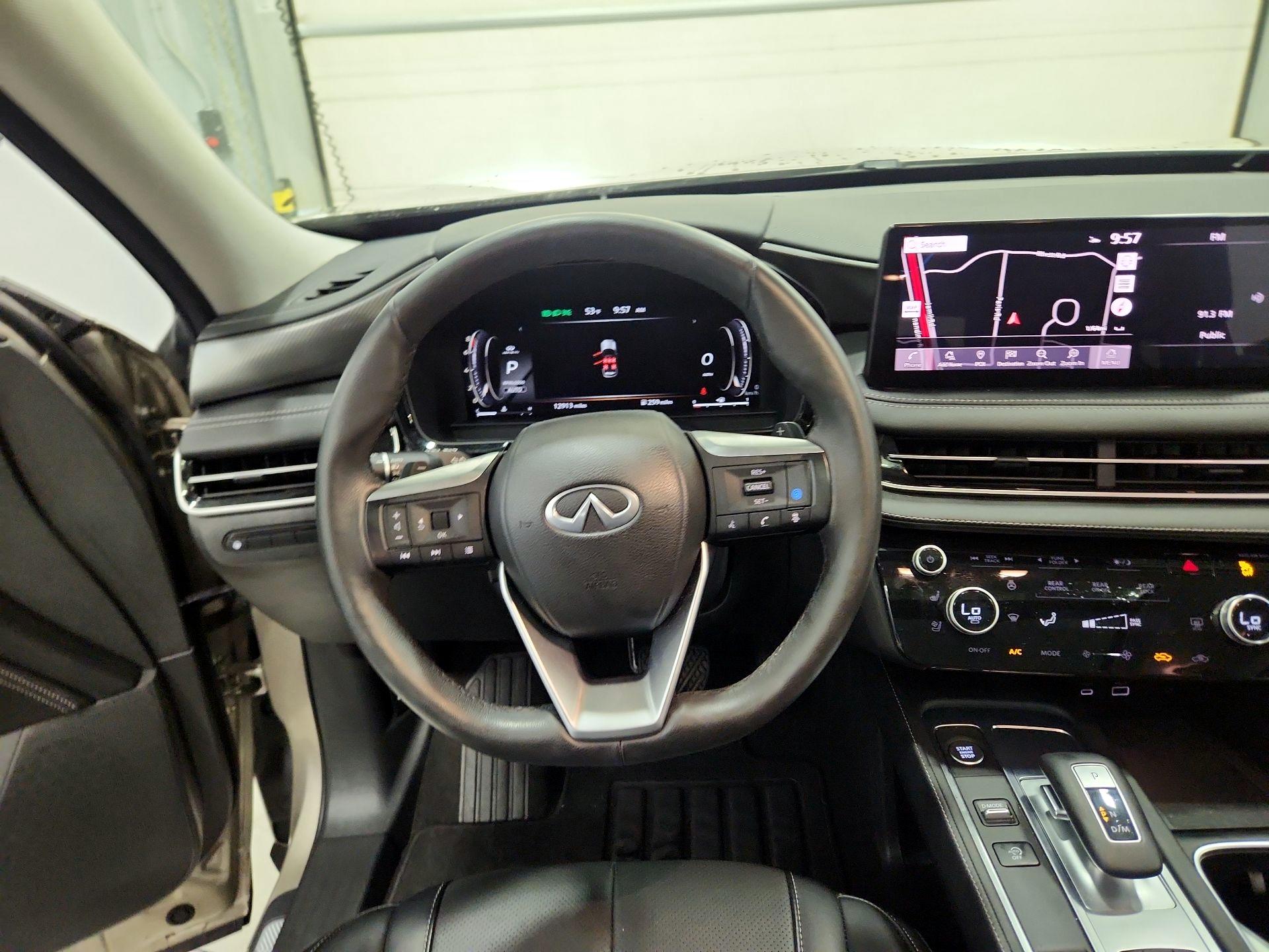Thumbnail: 2023 INFINITI QX60 - 10