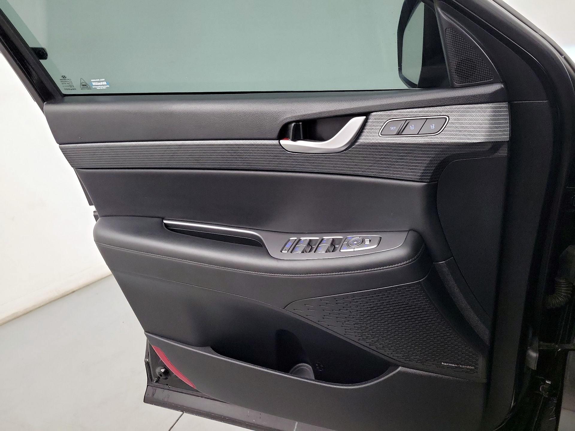 Thumbnail: 2023 Hyundai Palisade - 10