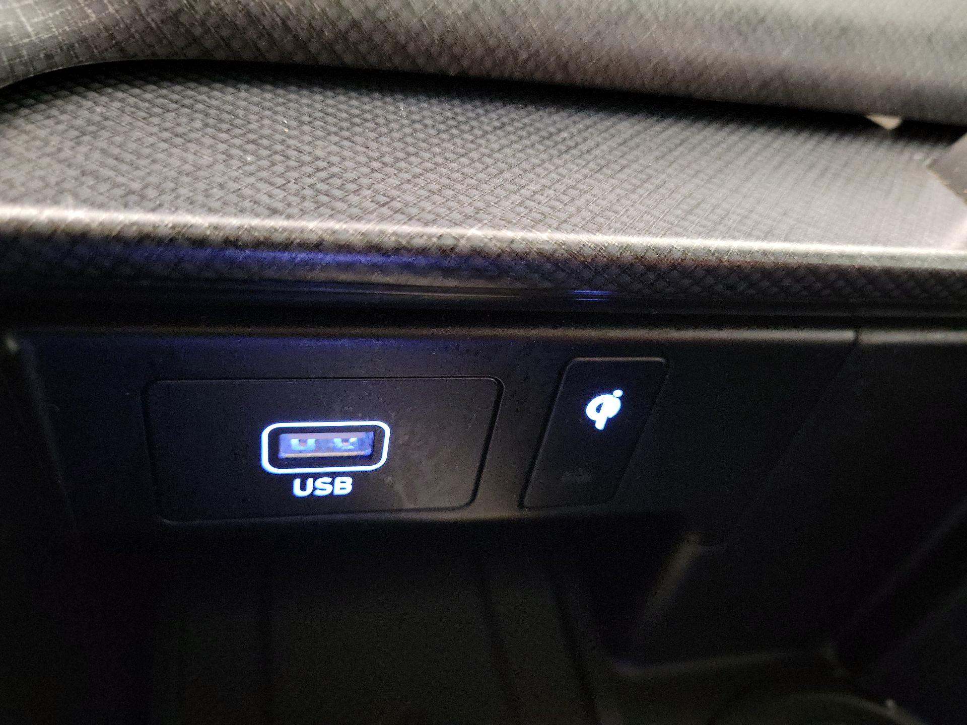 Thumbnail: 2023 Hyundai Palisade - 17