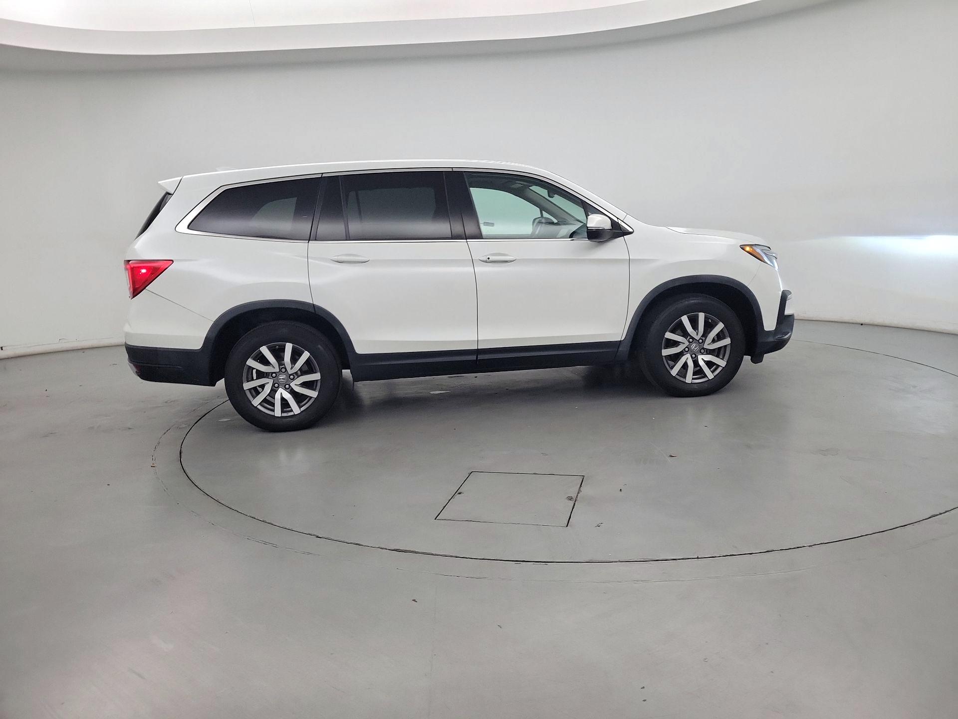 Thumbnail: 2020 Honda Pilot - 4