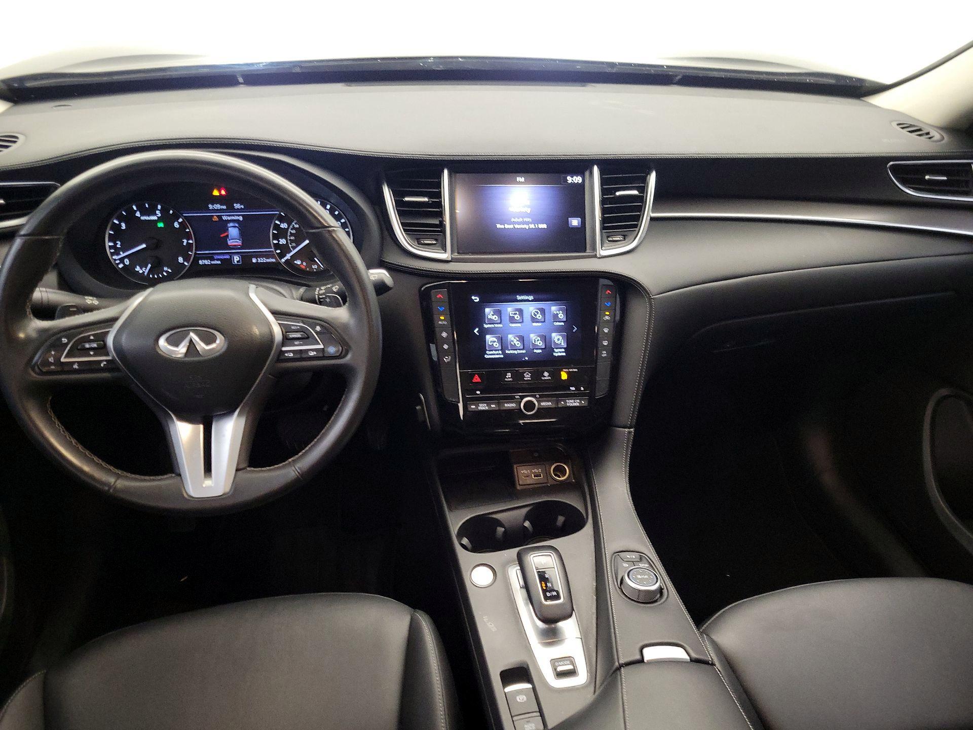 Thumbnail: 2023 INFINITI QX50 - 9