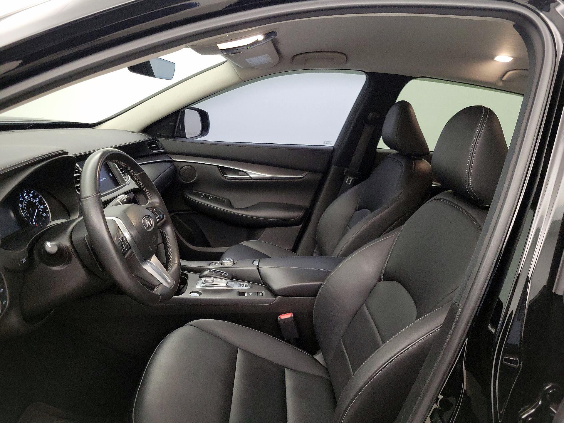 Thumbnail: 2023 INFINITI QX50 - 11