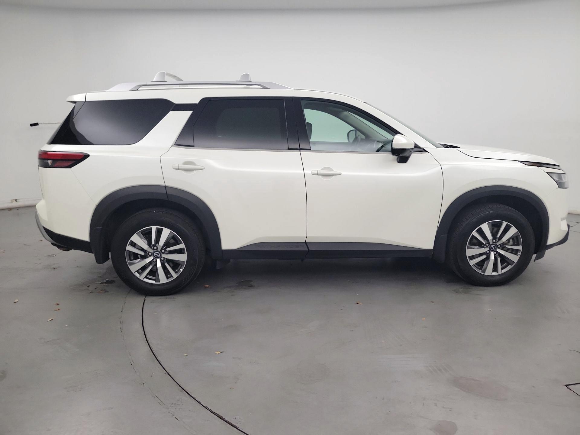 Thumbnail: 2024 Nissan Pathfinder - 4