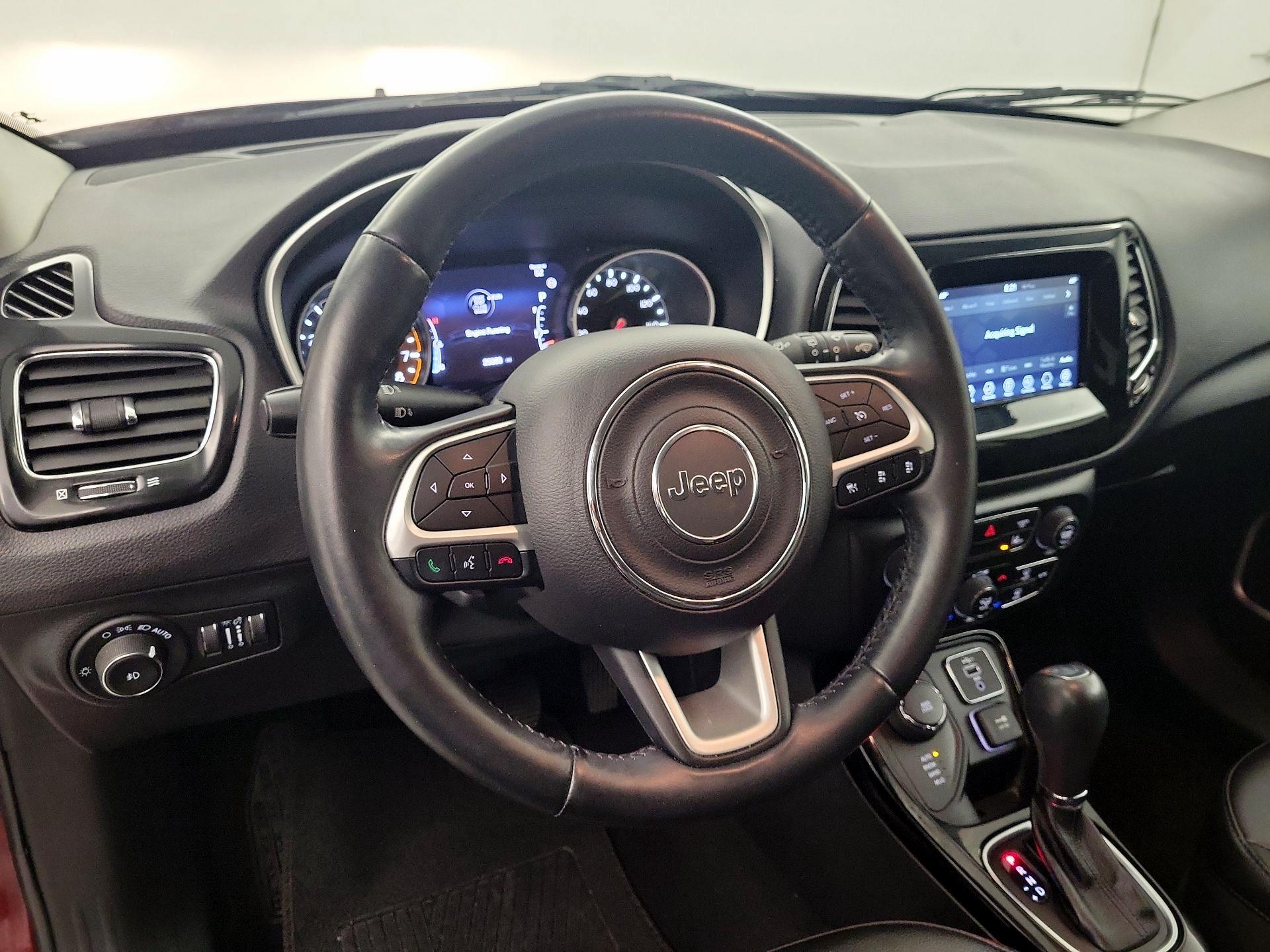 Thumbnail: 2021 Jeep Compass - 8