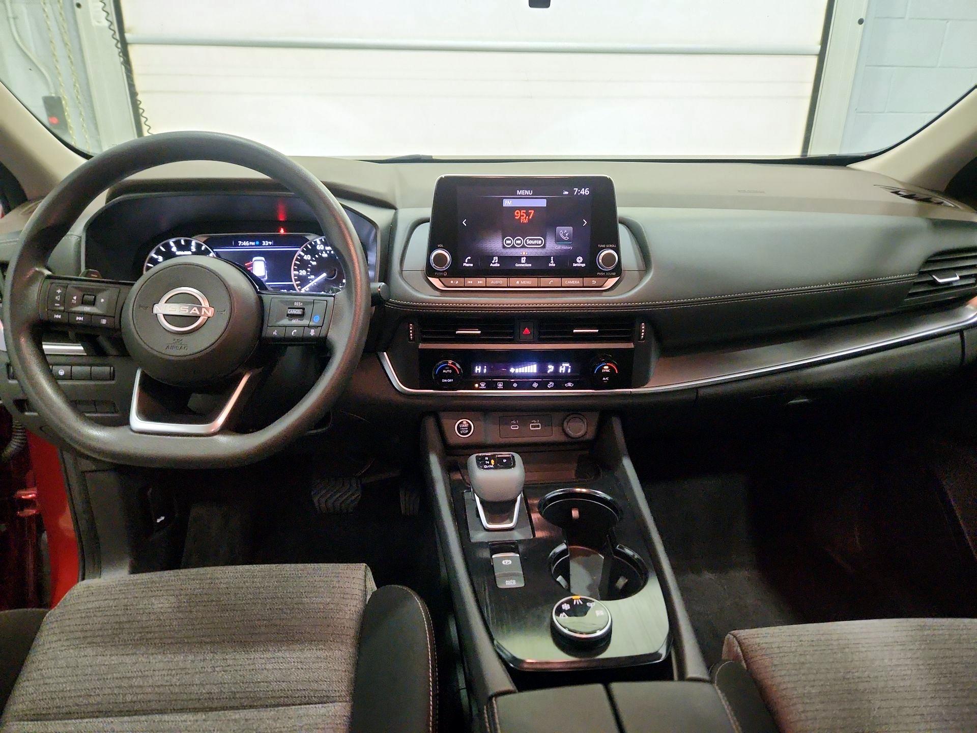 Thumbnail: 2023 Nissan Rogue - 9