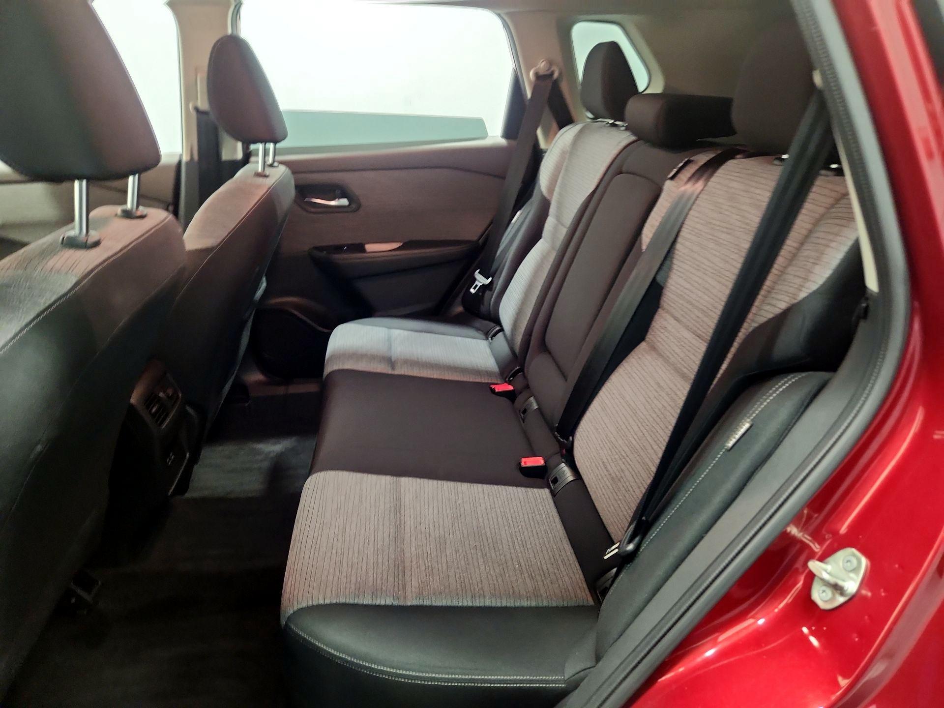 Thumbnail: 2023 Nissan Rogue - 19