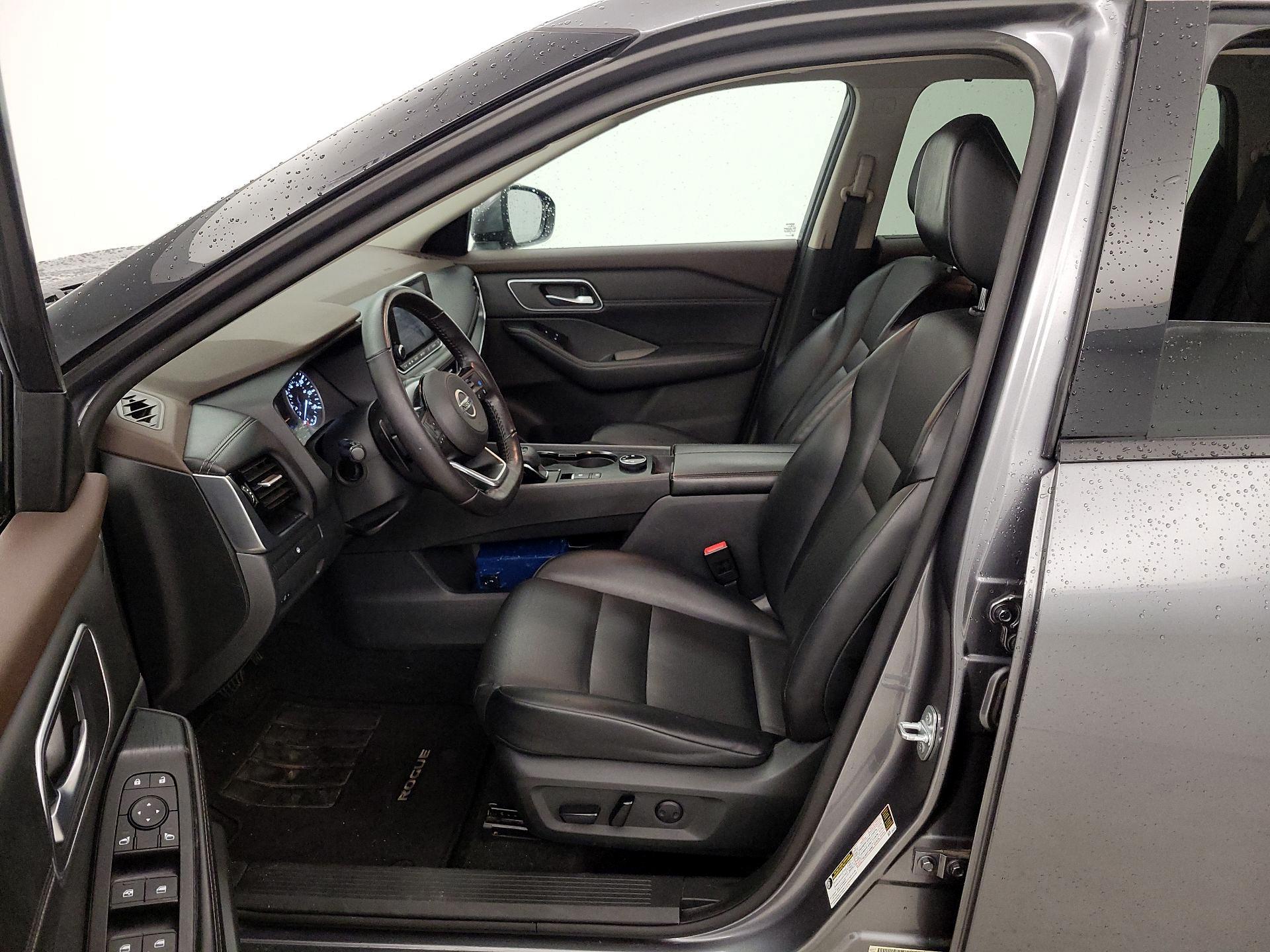 Thumbnail: 2021 Nissan Rogue - 11