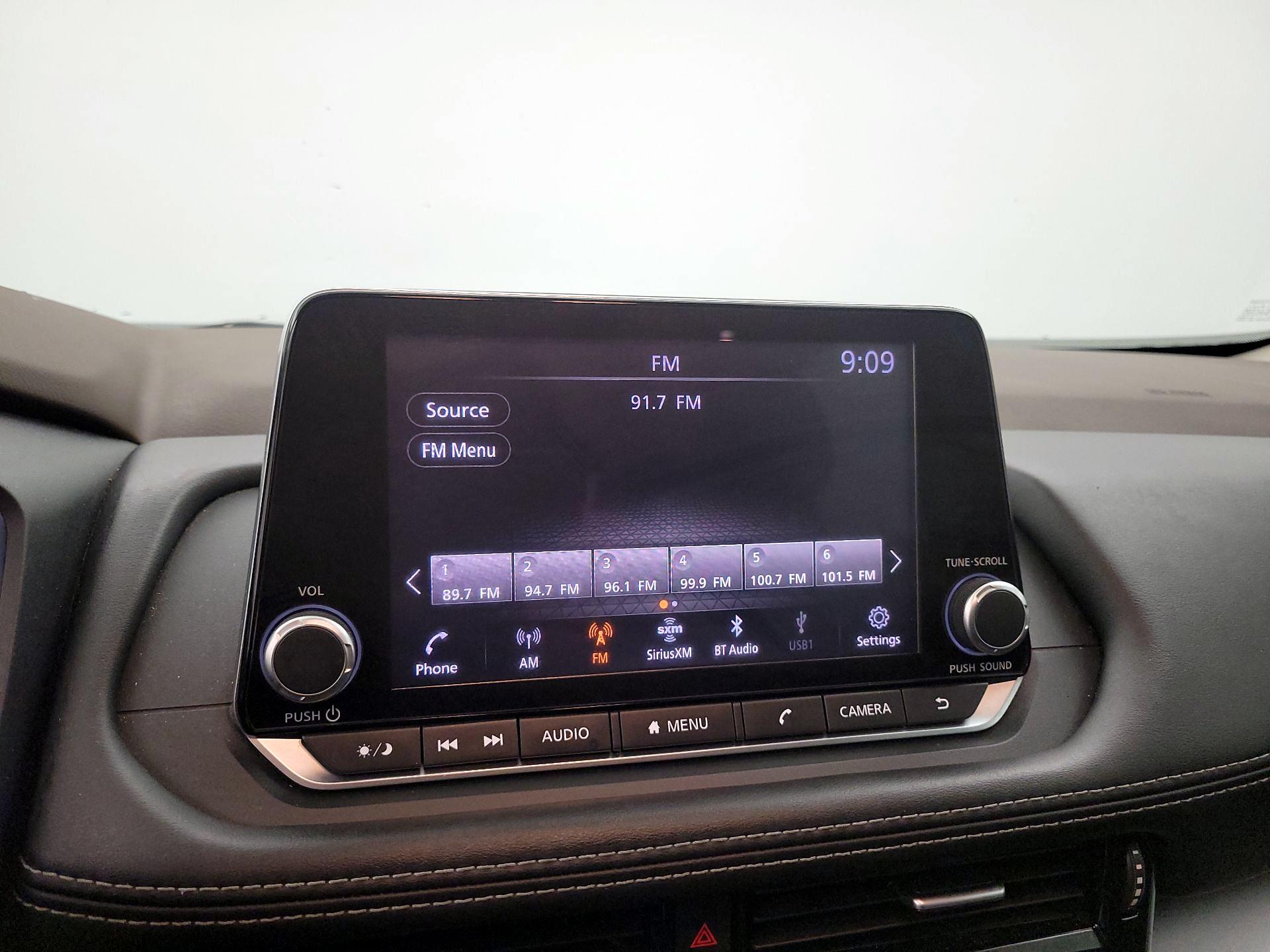 Thumbnail: 2021 Nissan Rogue - 14