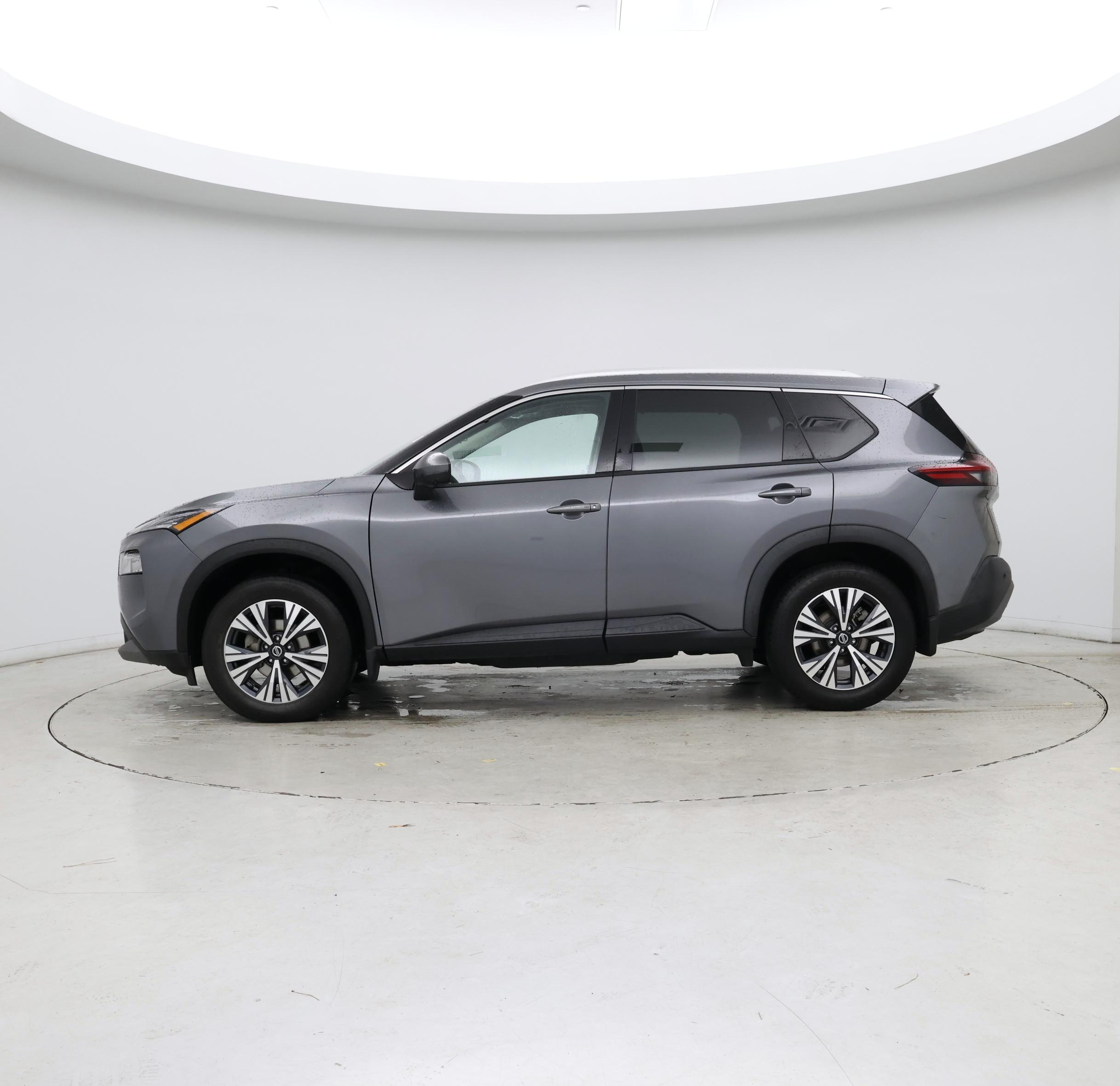 Thumbnail: 2021 Nissan Rogue - 3