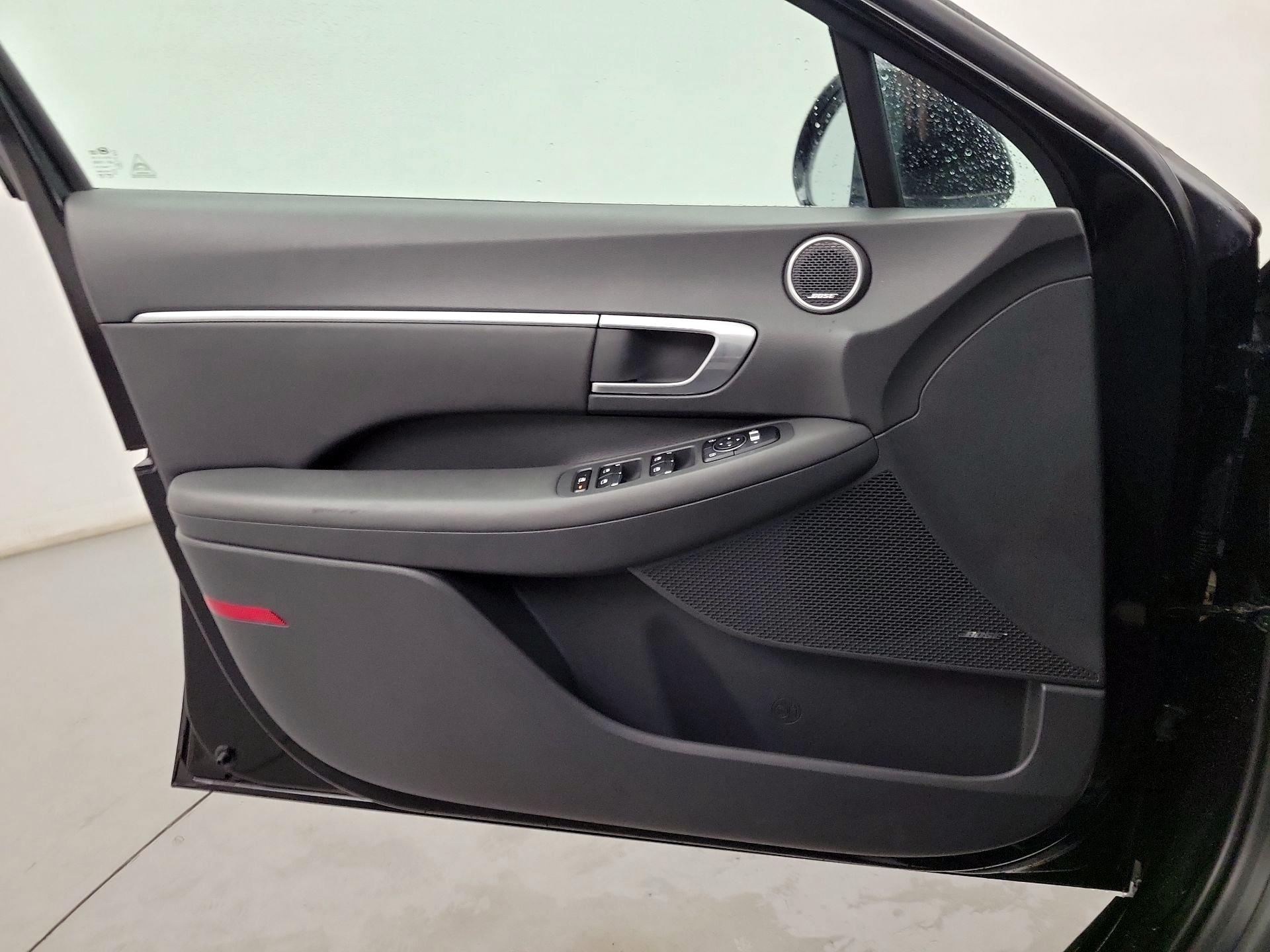 Thumbnail: 2022 Hyundai Sonata - 10