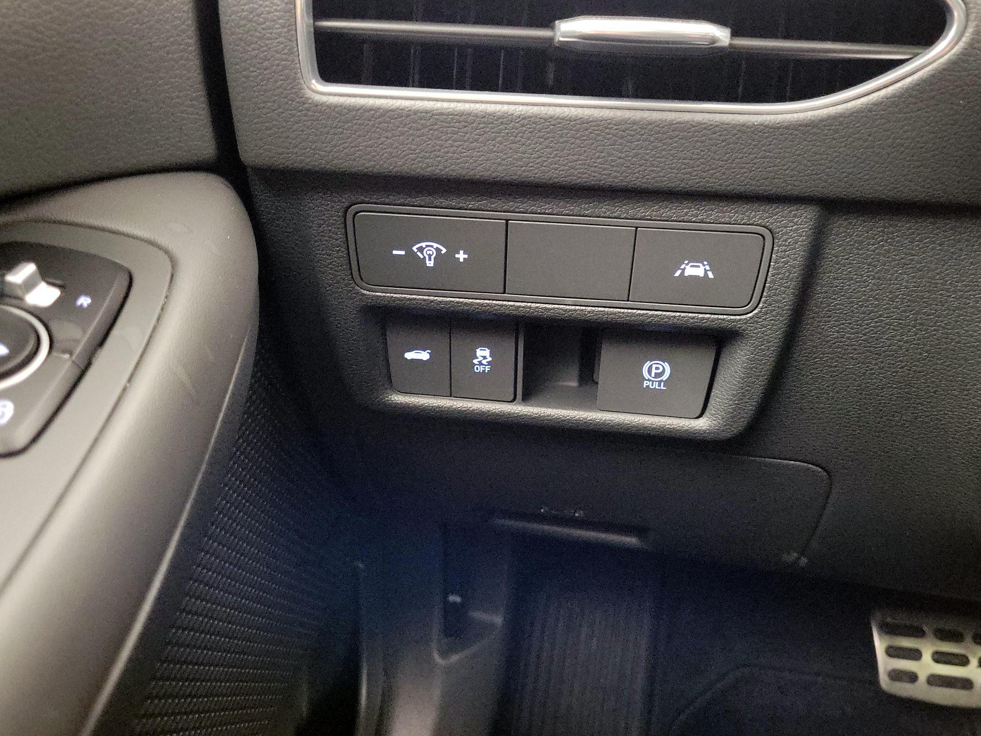 Thumbnail: 2022 Hyundai Sonata - 11