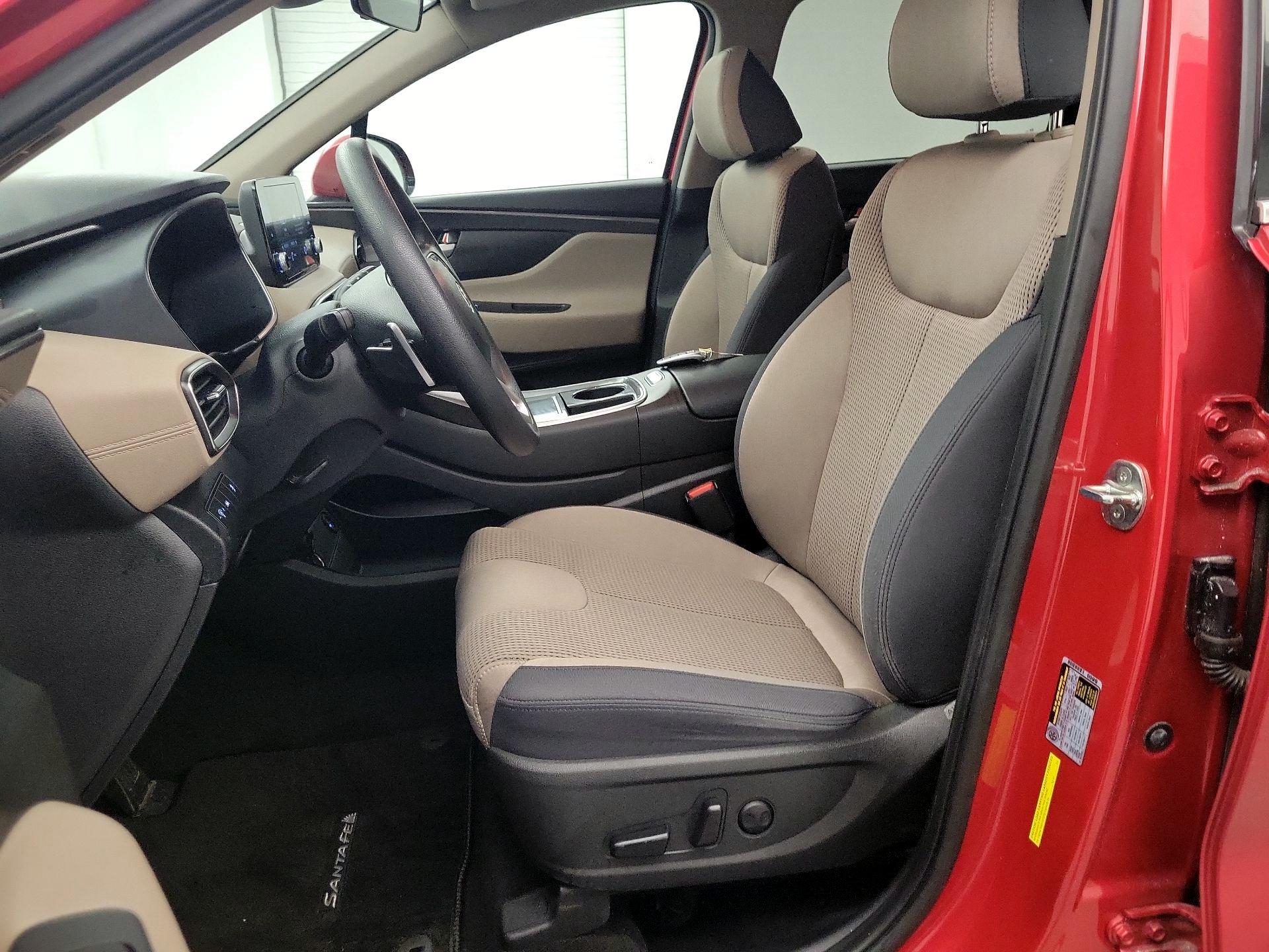 Thumbnail: 2022 Hyundai Santa Fe - 9