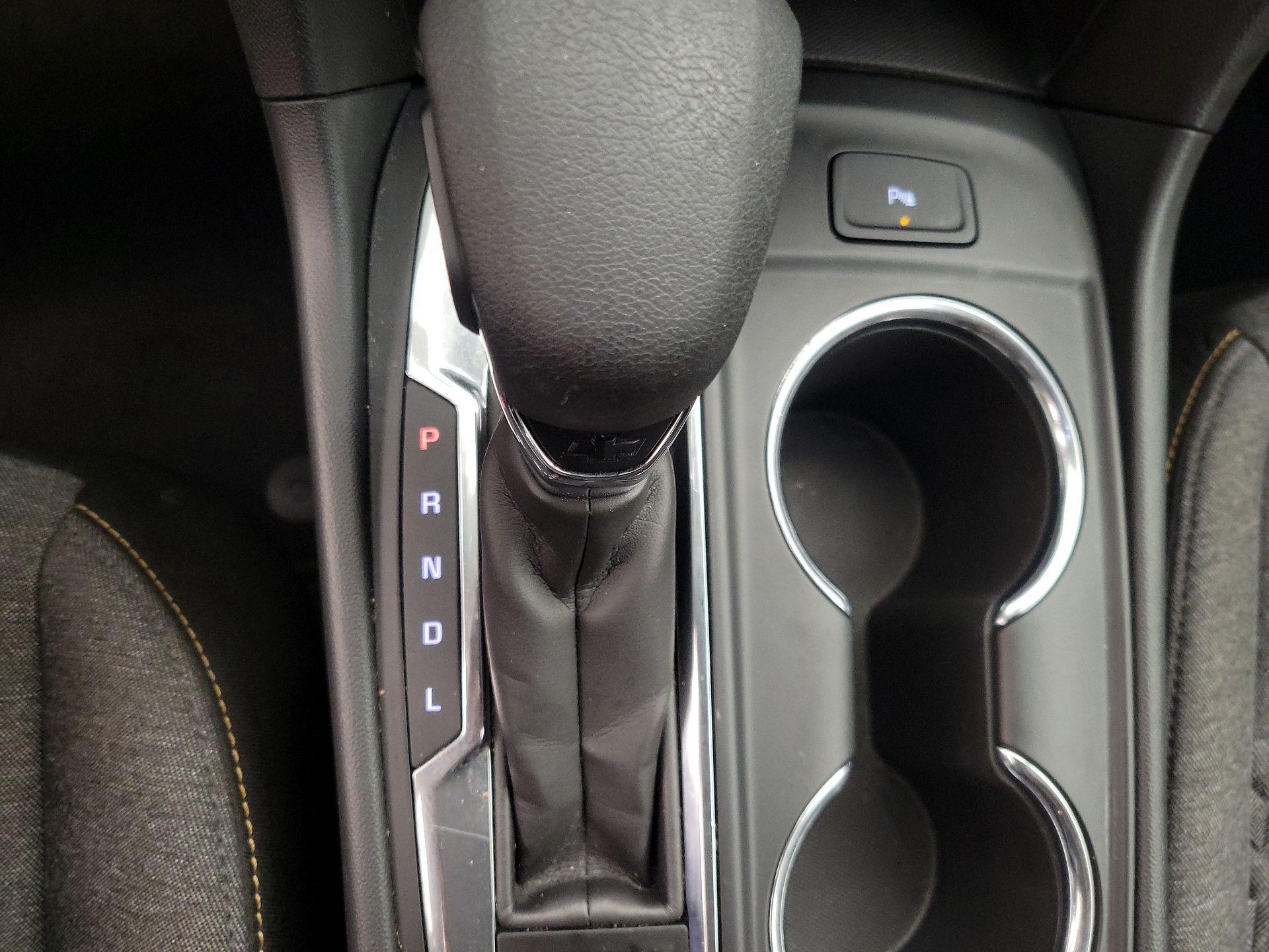 Thumbnail: 2023 Chevrolet Equinox - 17