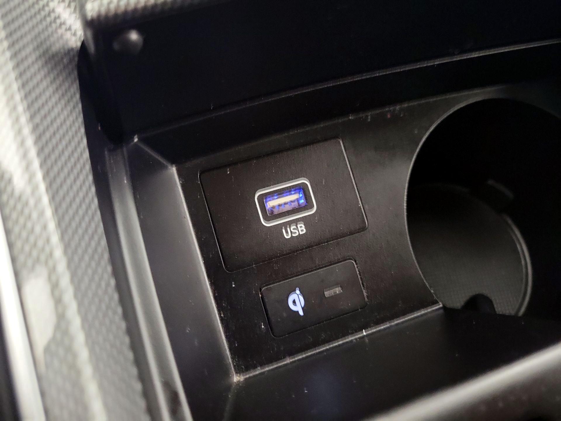 Thumbnail: 2023 Hyundai Santa Fe - 17